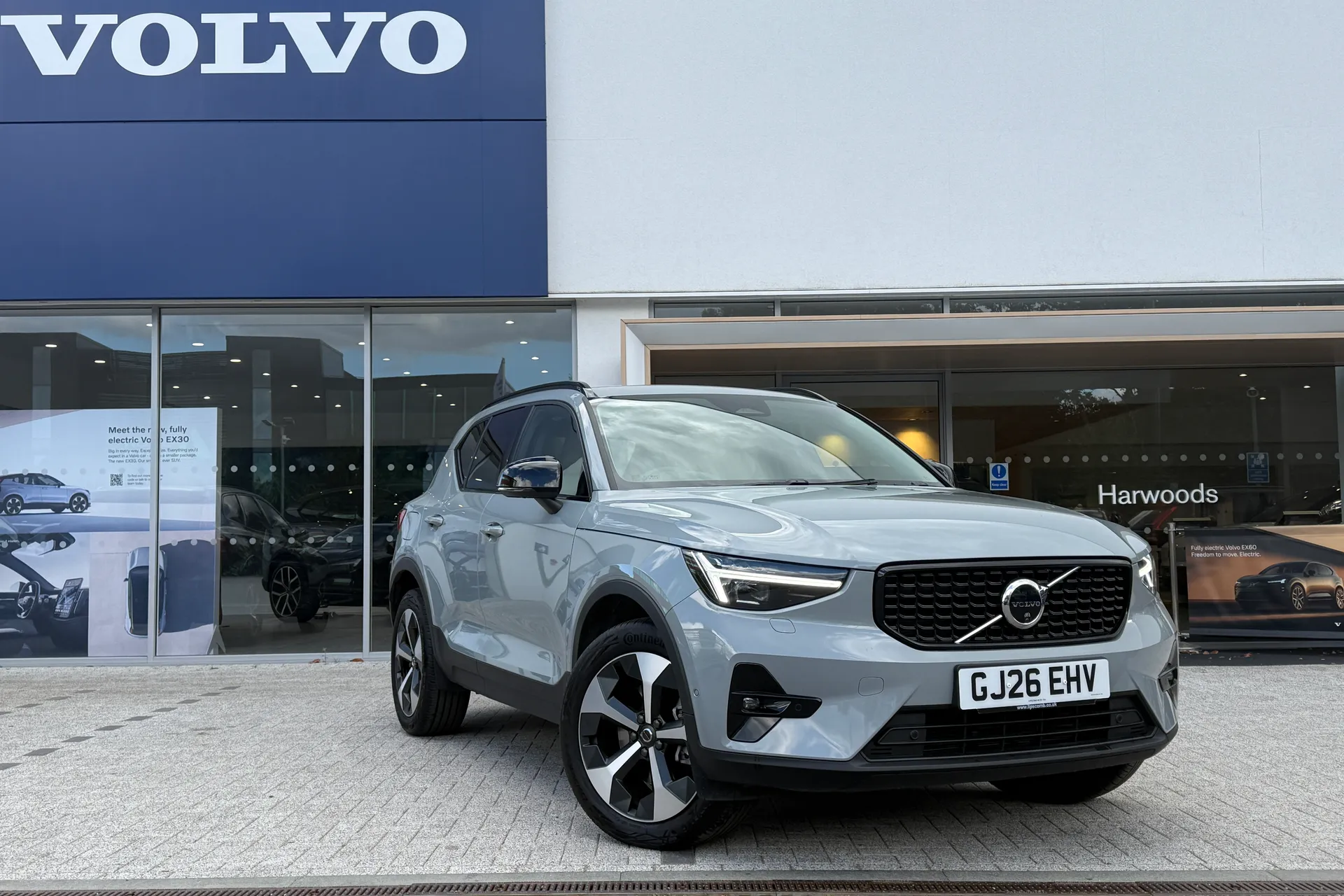 Volvo XC40 focused image