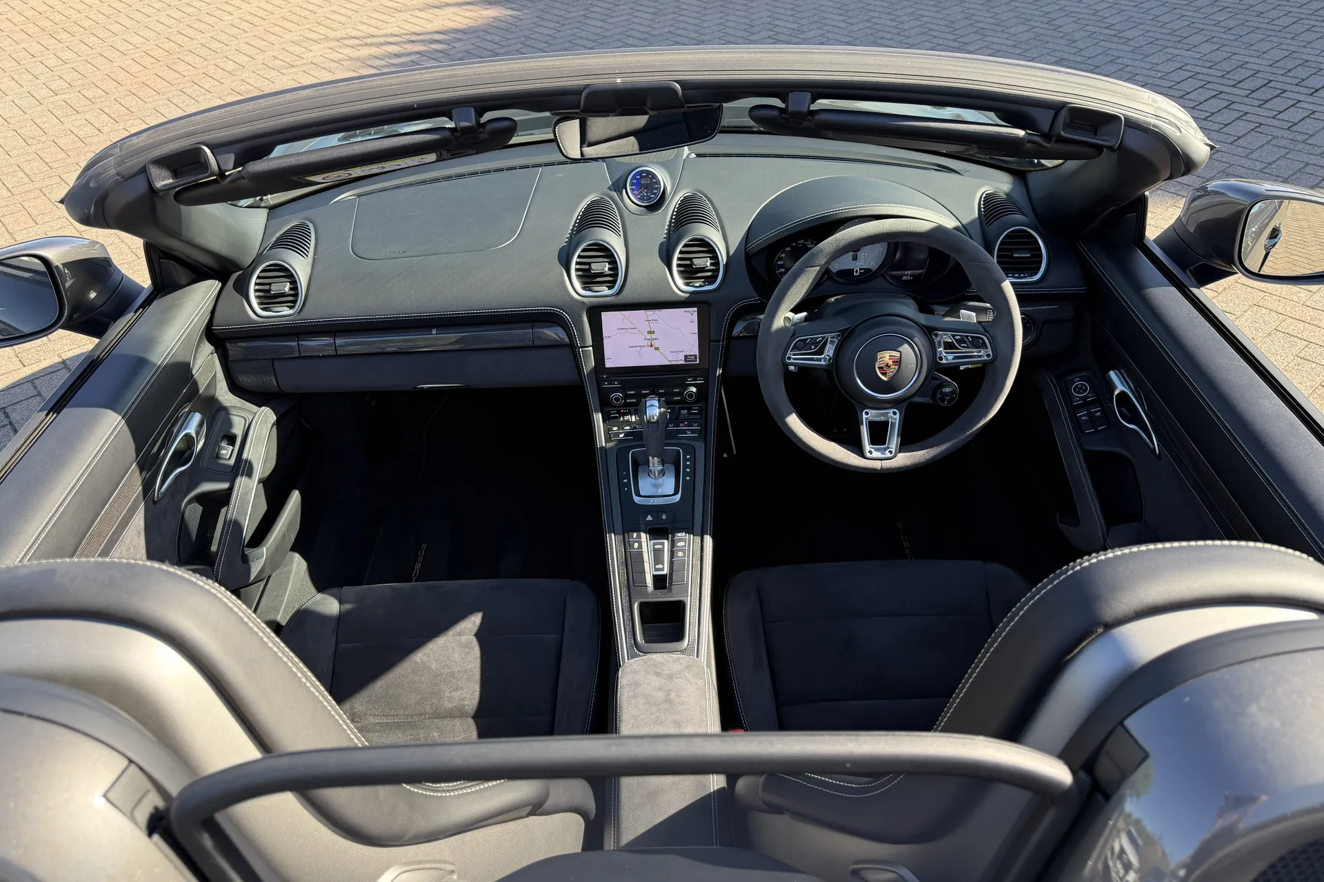 Porsche BOXSTER thumbnail image number 3
