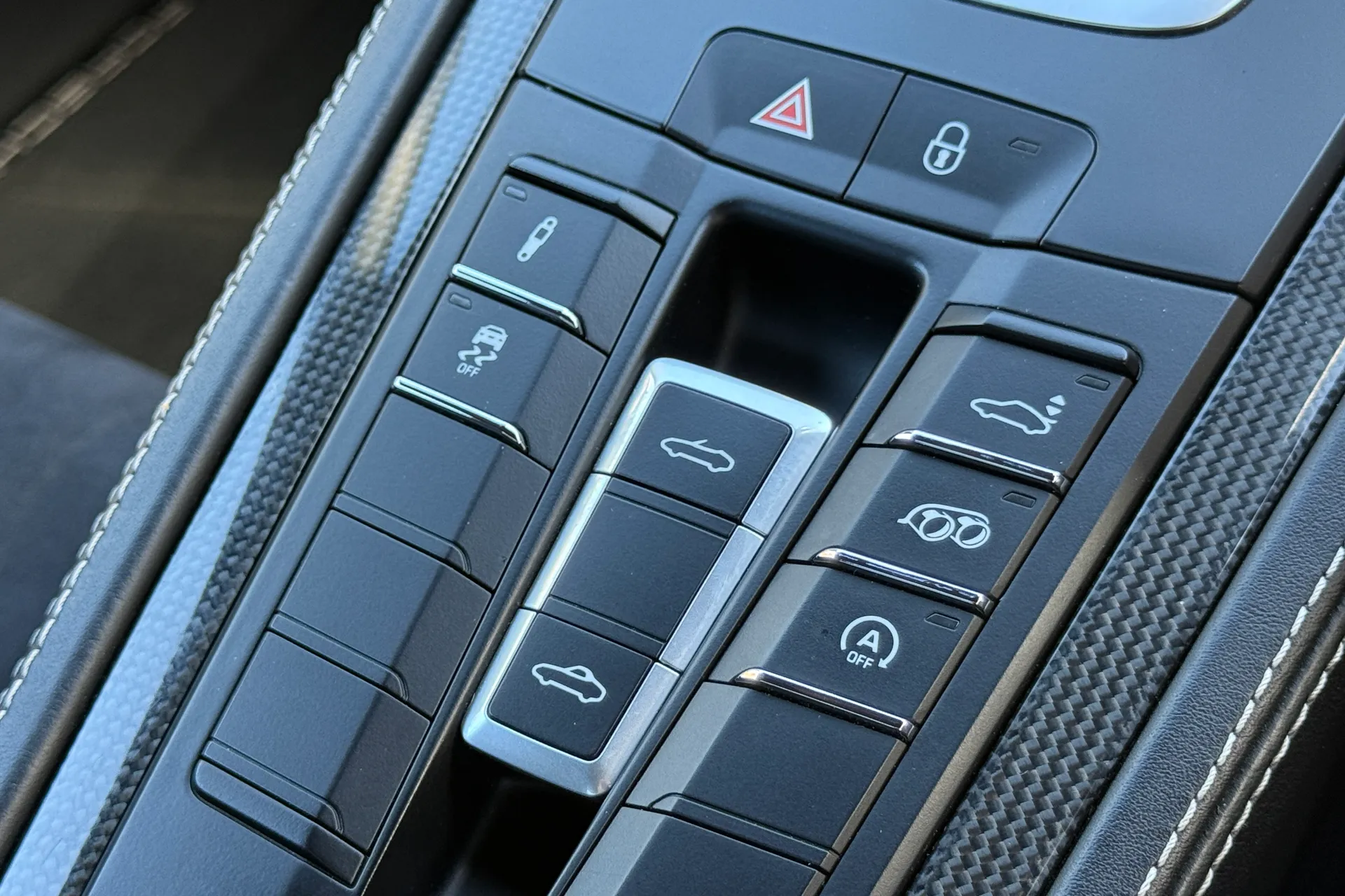 Porsche BOXSTER thumbnail image number 35