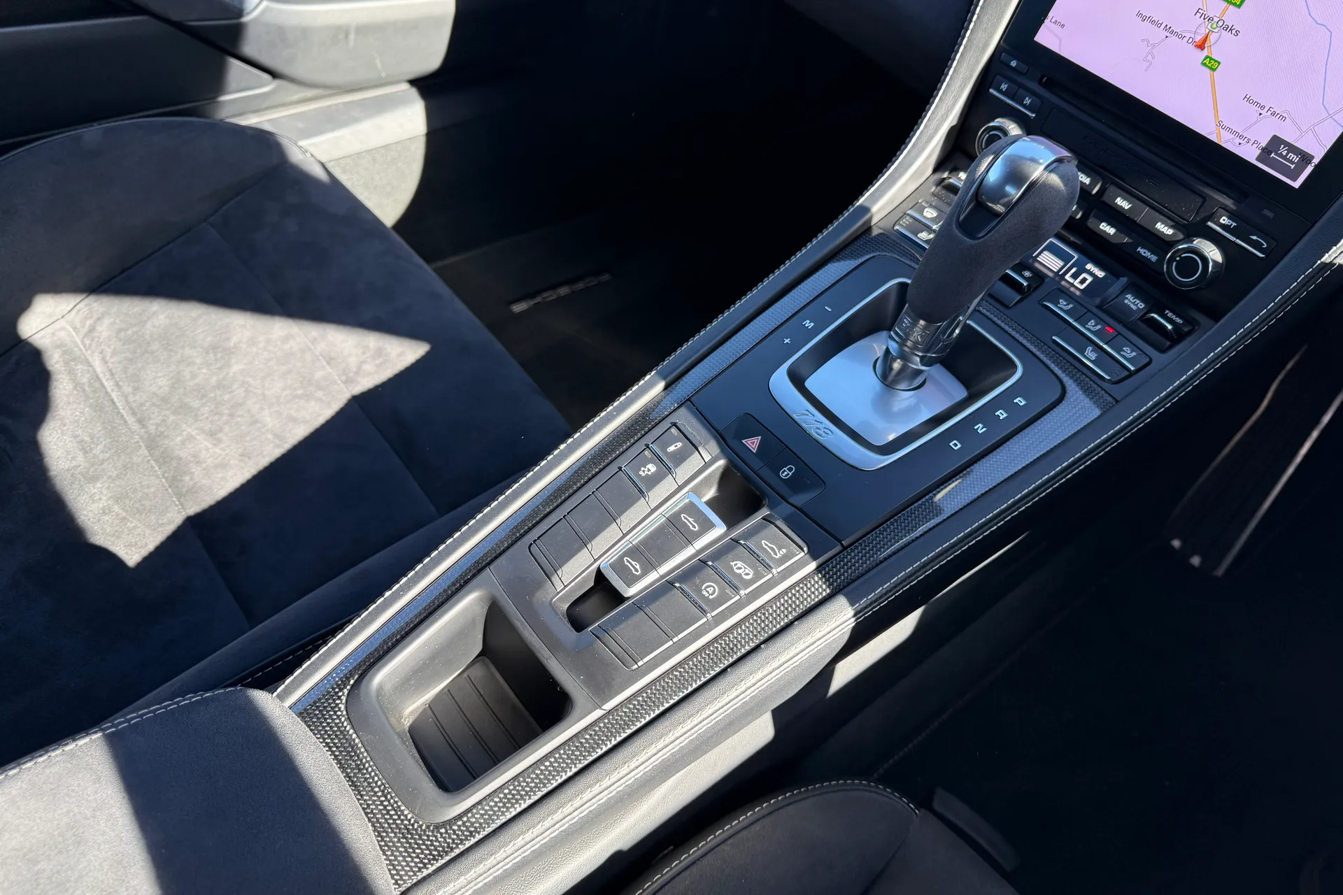 Porsche BOXSTER thumbnail image number 34