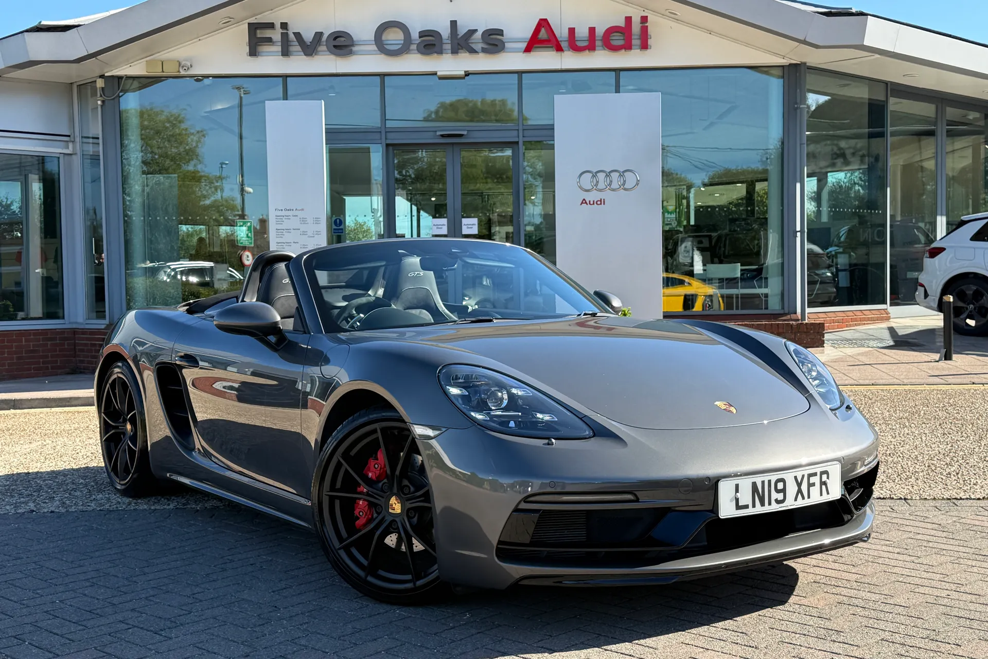 Porsche BOXSTER focused image