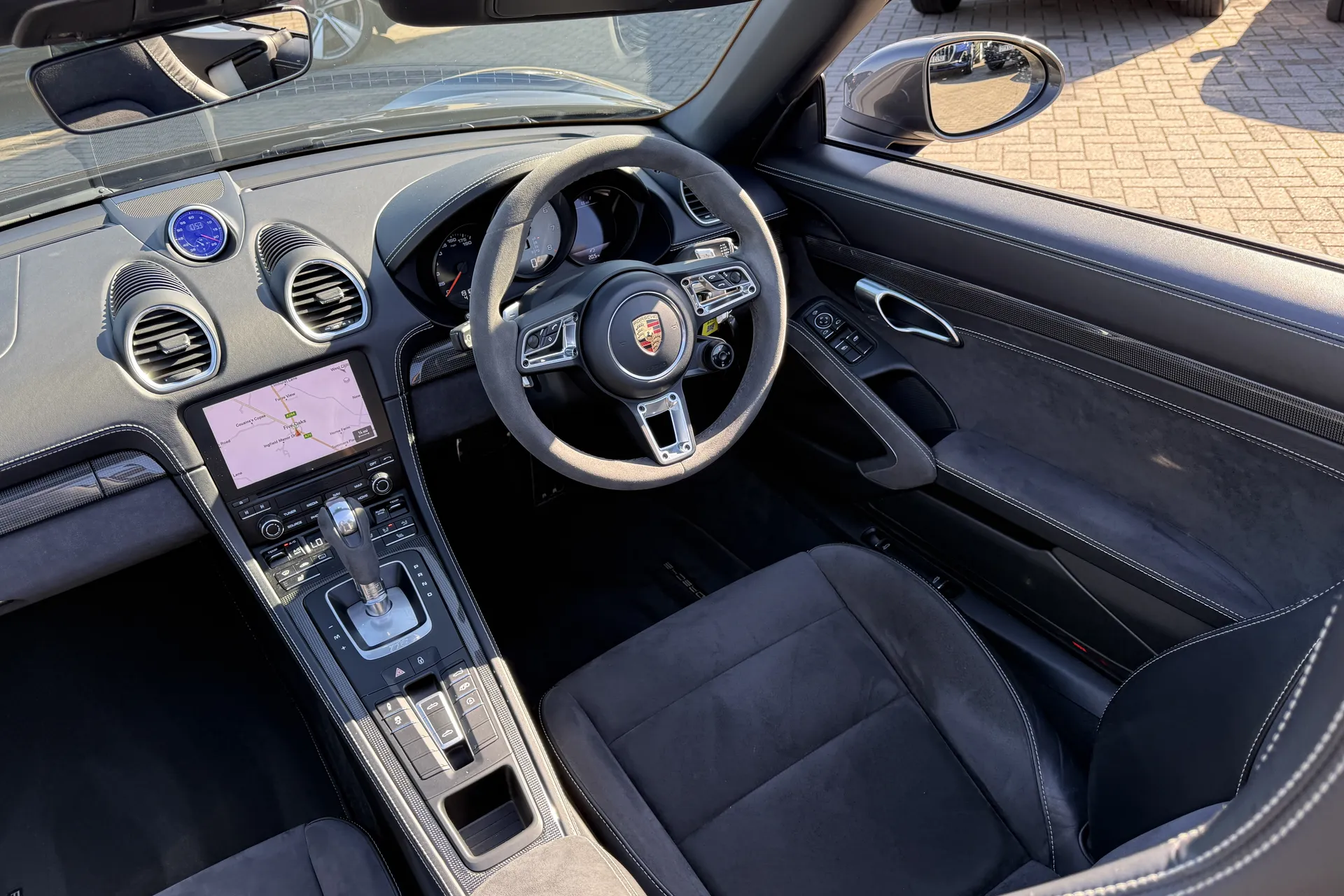 Porsche BOXSTER thumbnail image number 36