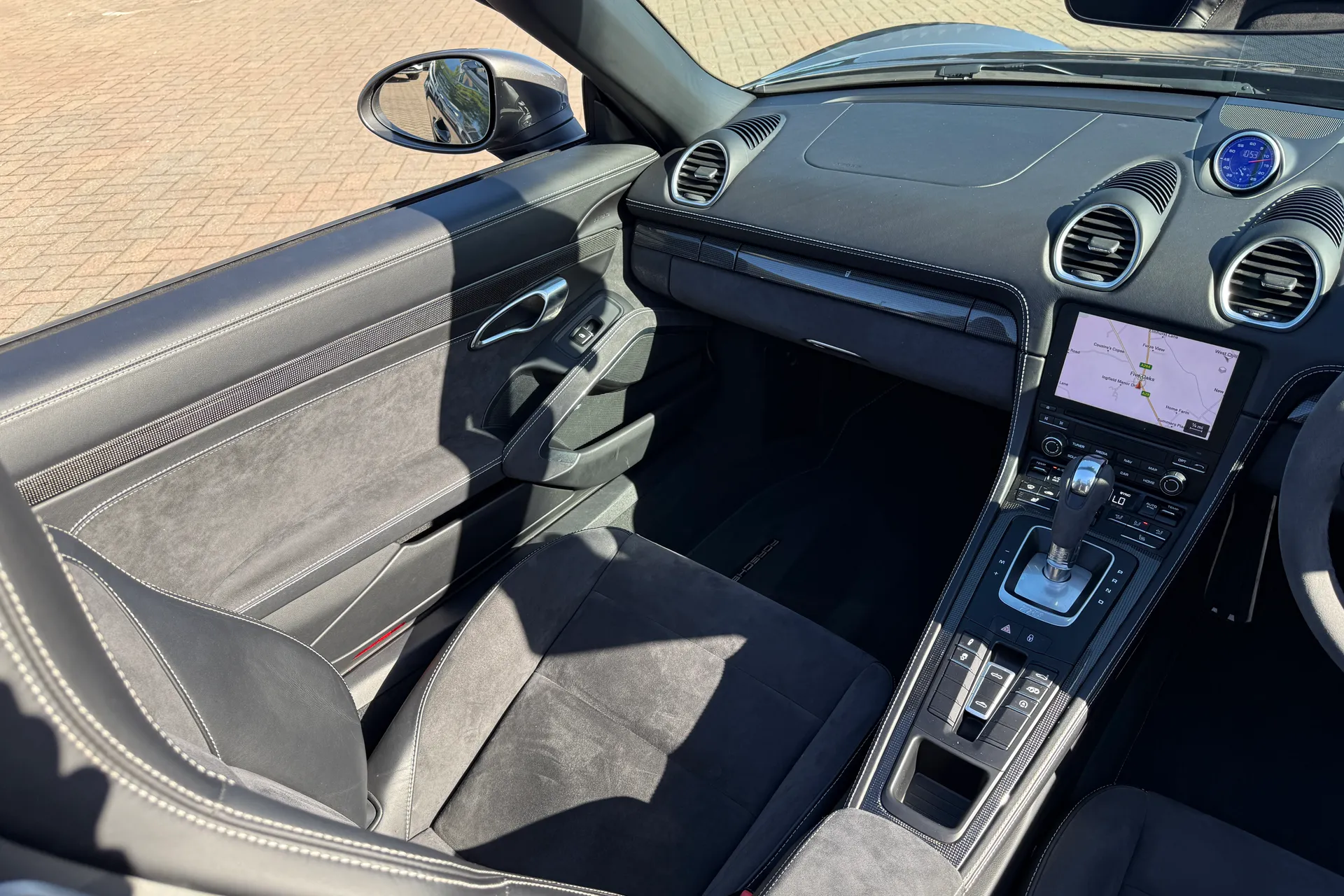Porsche BOXSTER thumbnail image number 33