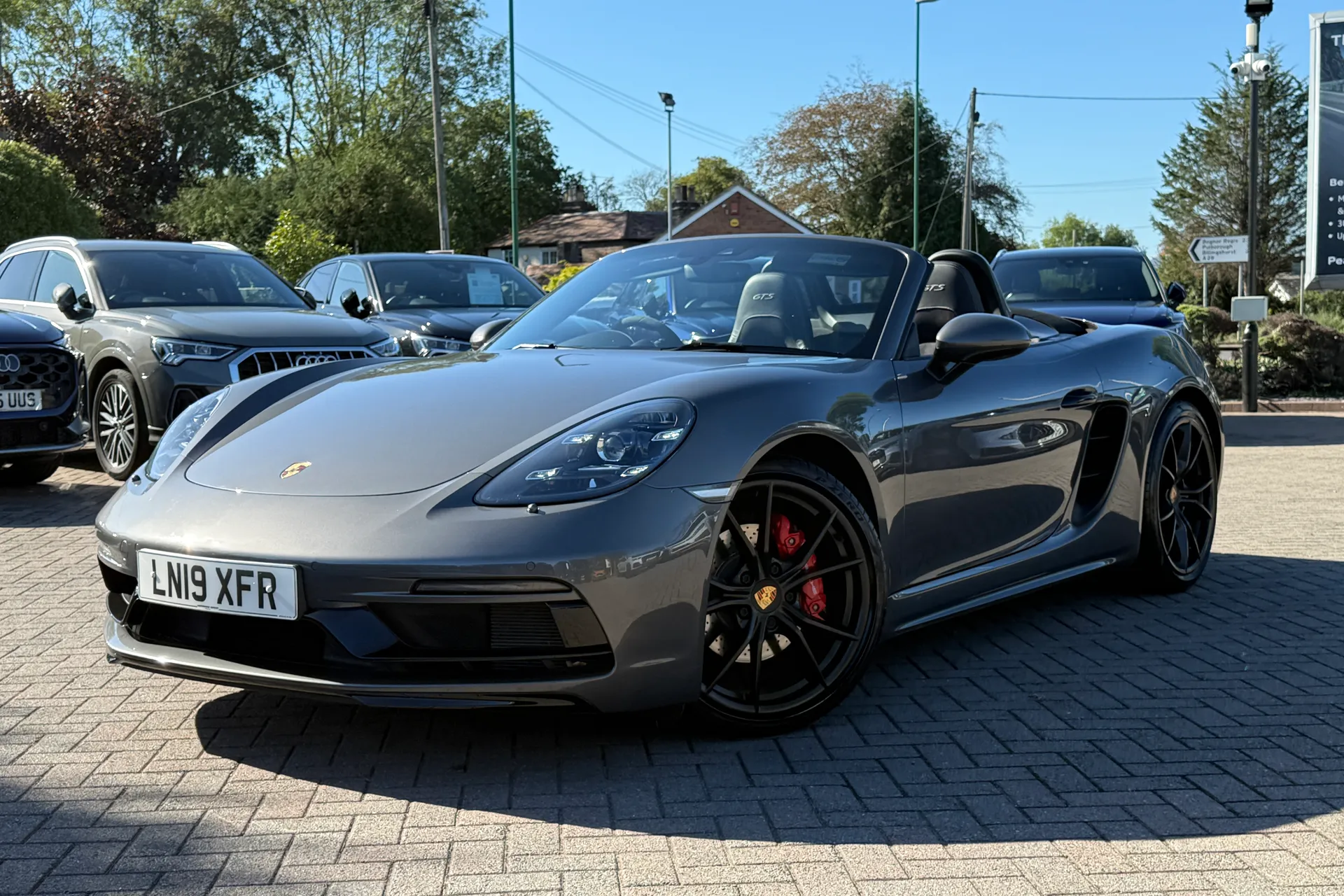 Porsche BOXSTER thumbnail image number 22