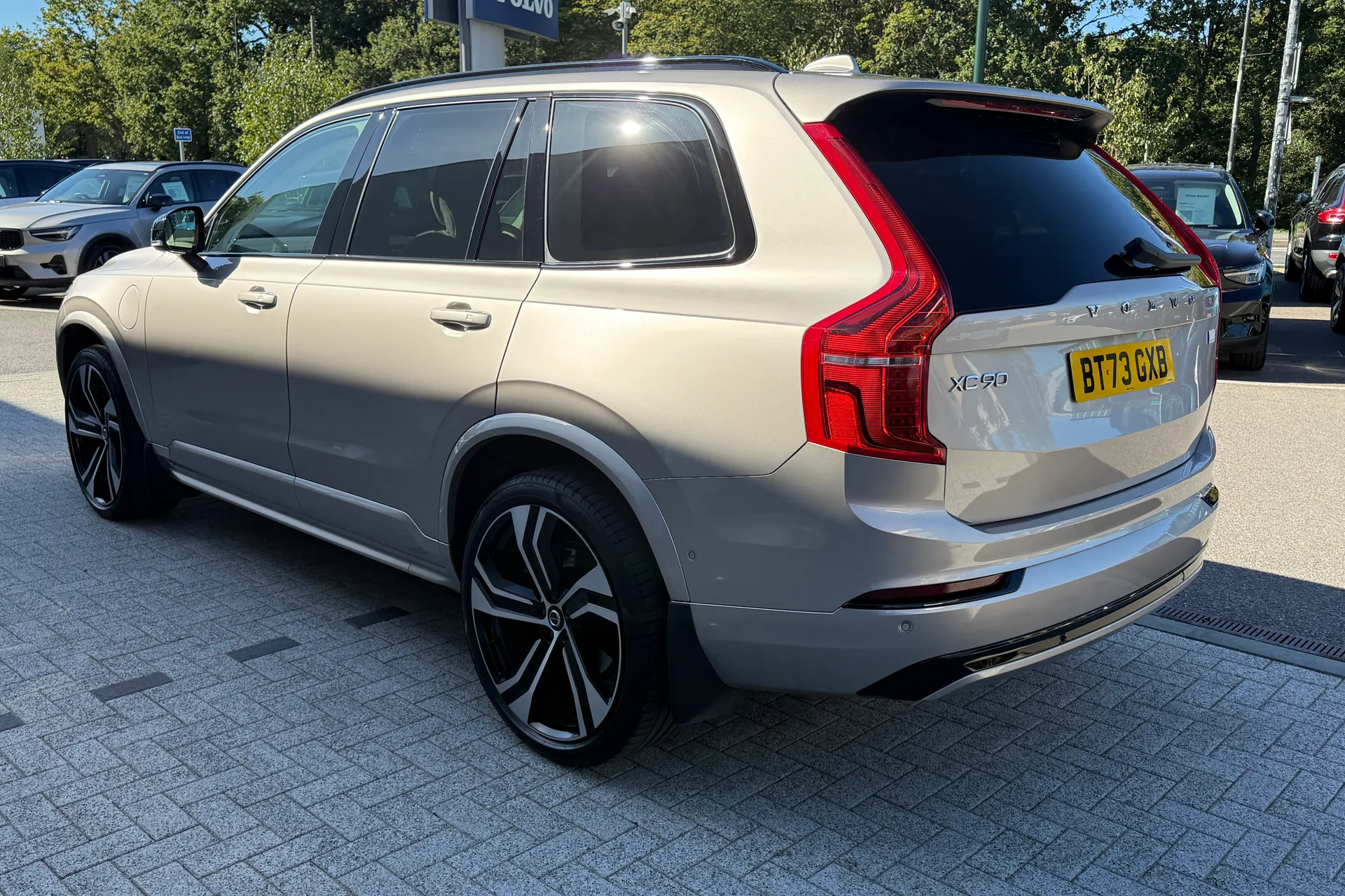 Volvo XC90 thumbnail image number 11