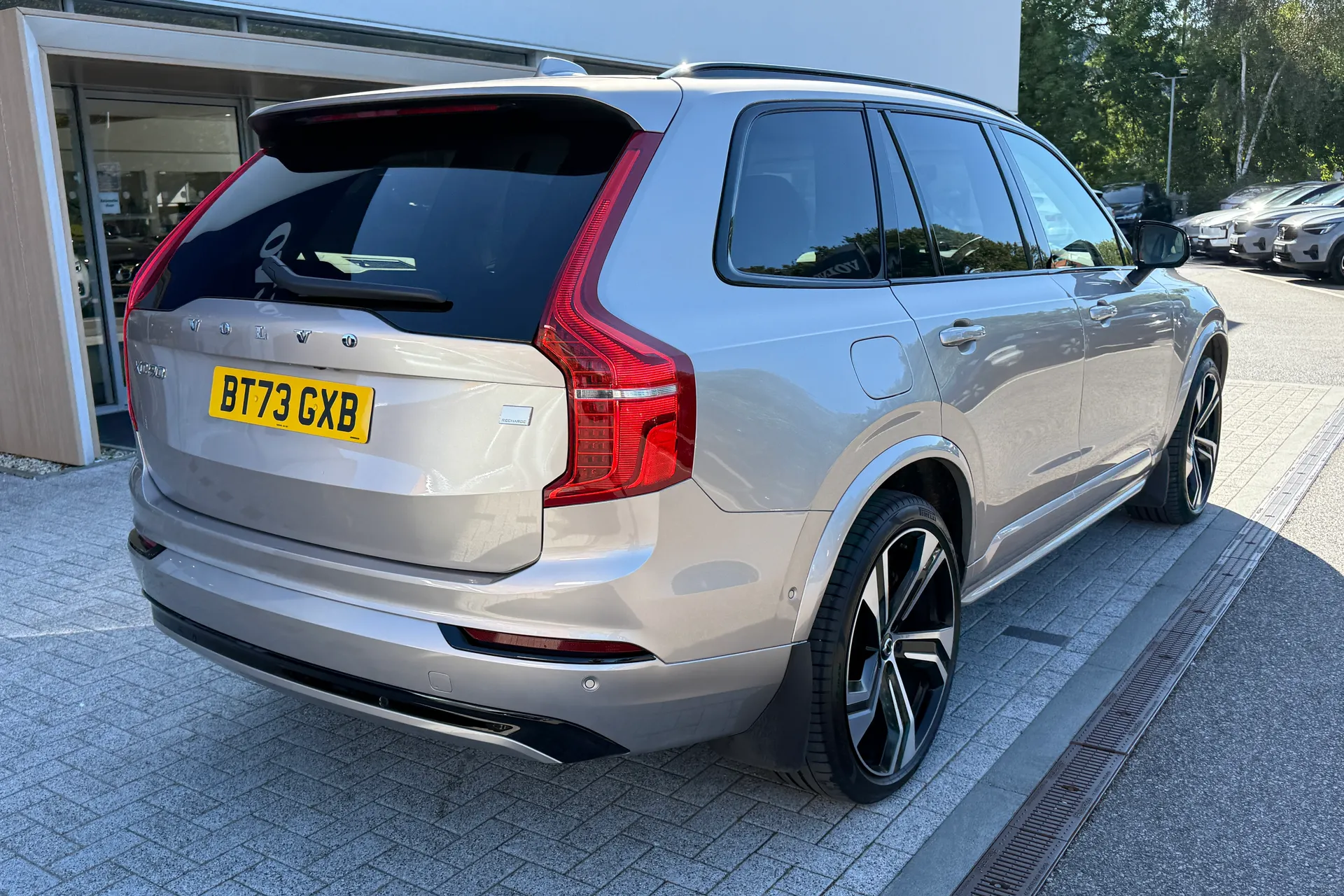 Volvo XC90 thumbnail image number 9