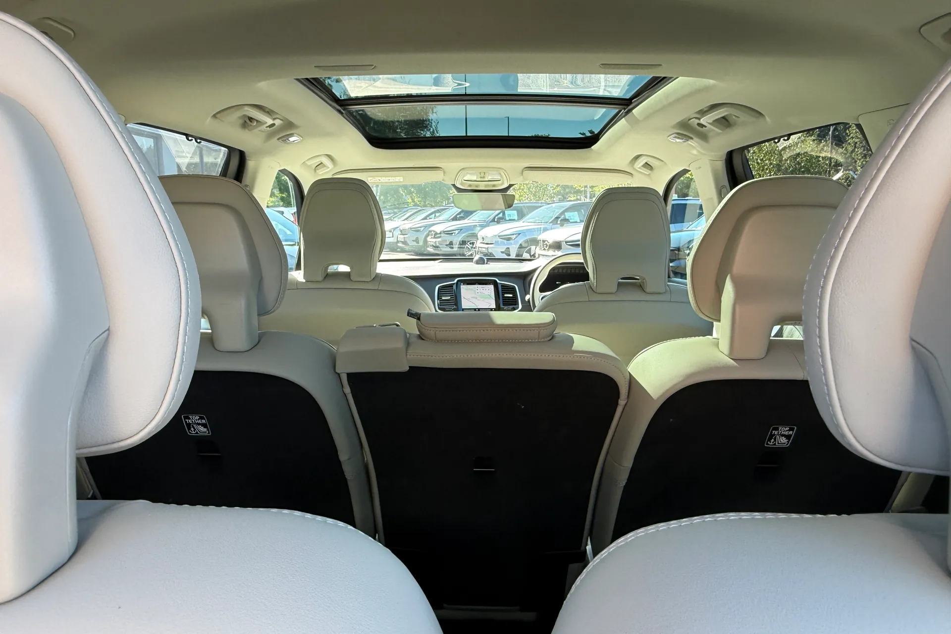 Volvo XC90 thumbnail image number 6