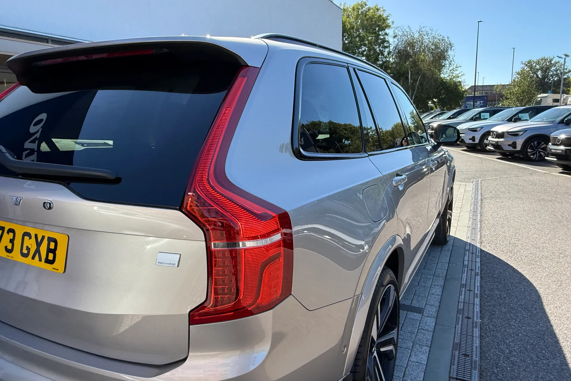 Volvo XC90 thumbnail image number 18