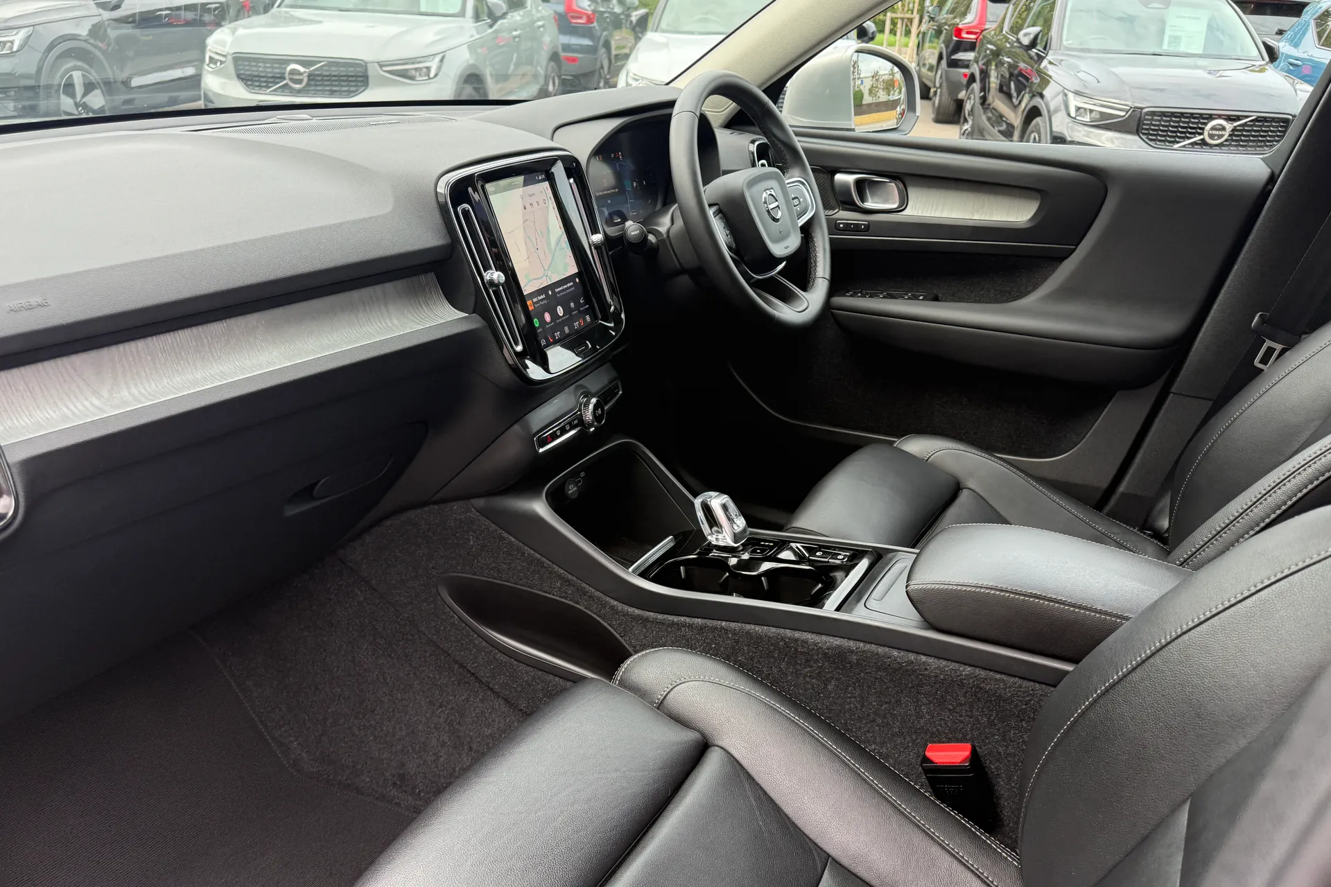 Volvo XC40 thumbnail image number 27