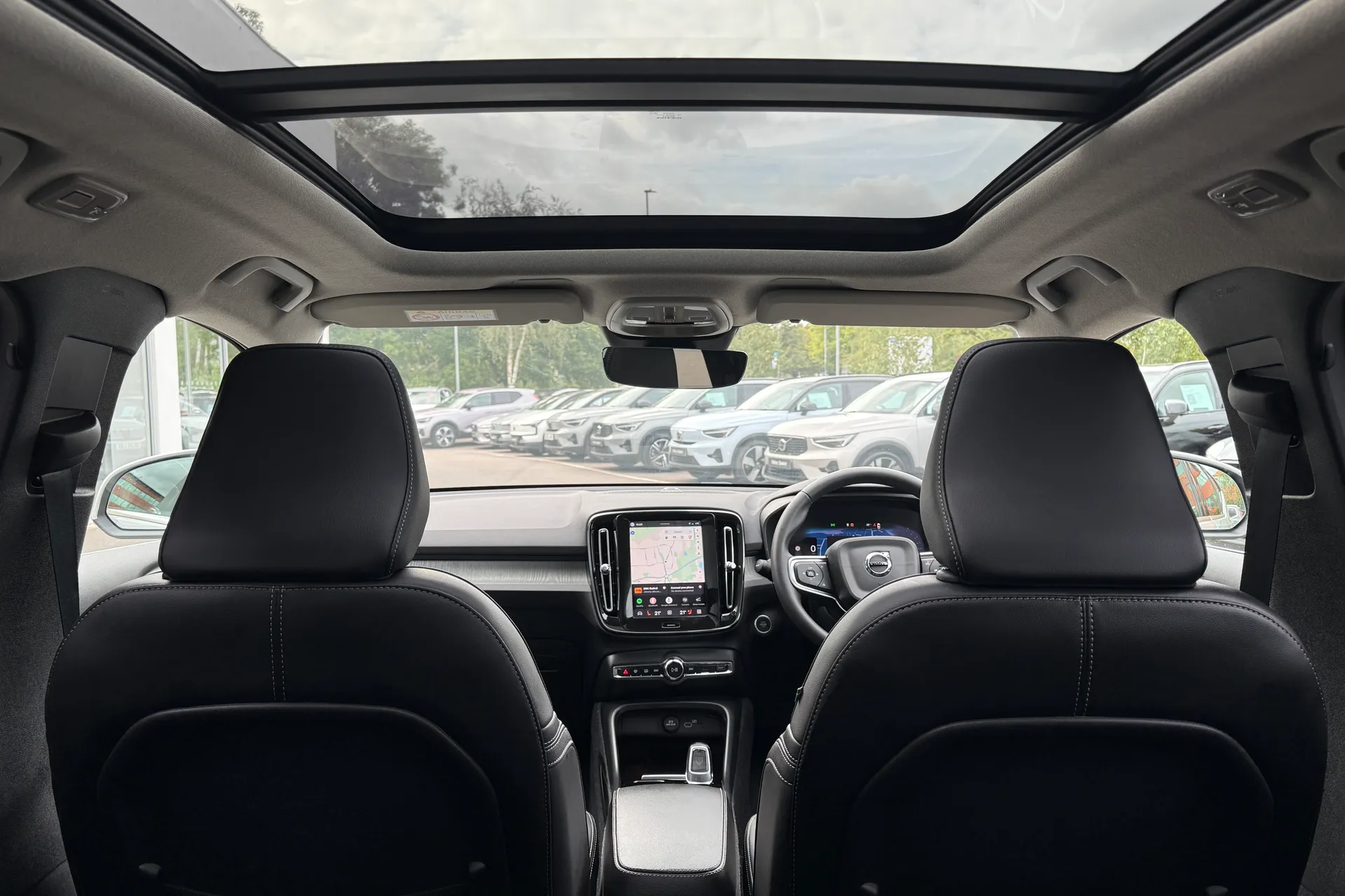 Volvo XC40 thumbnail image number 22