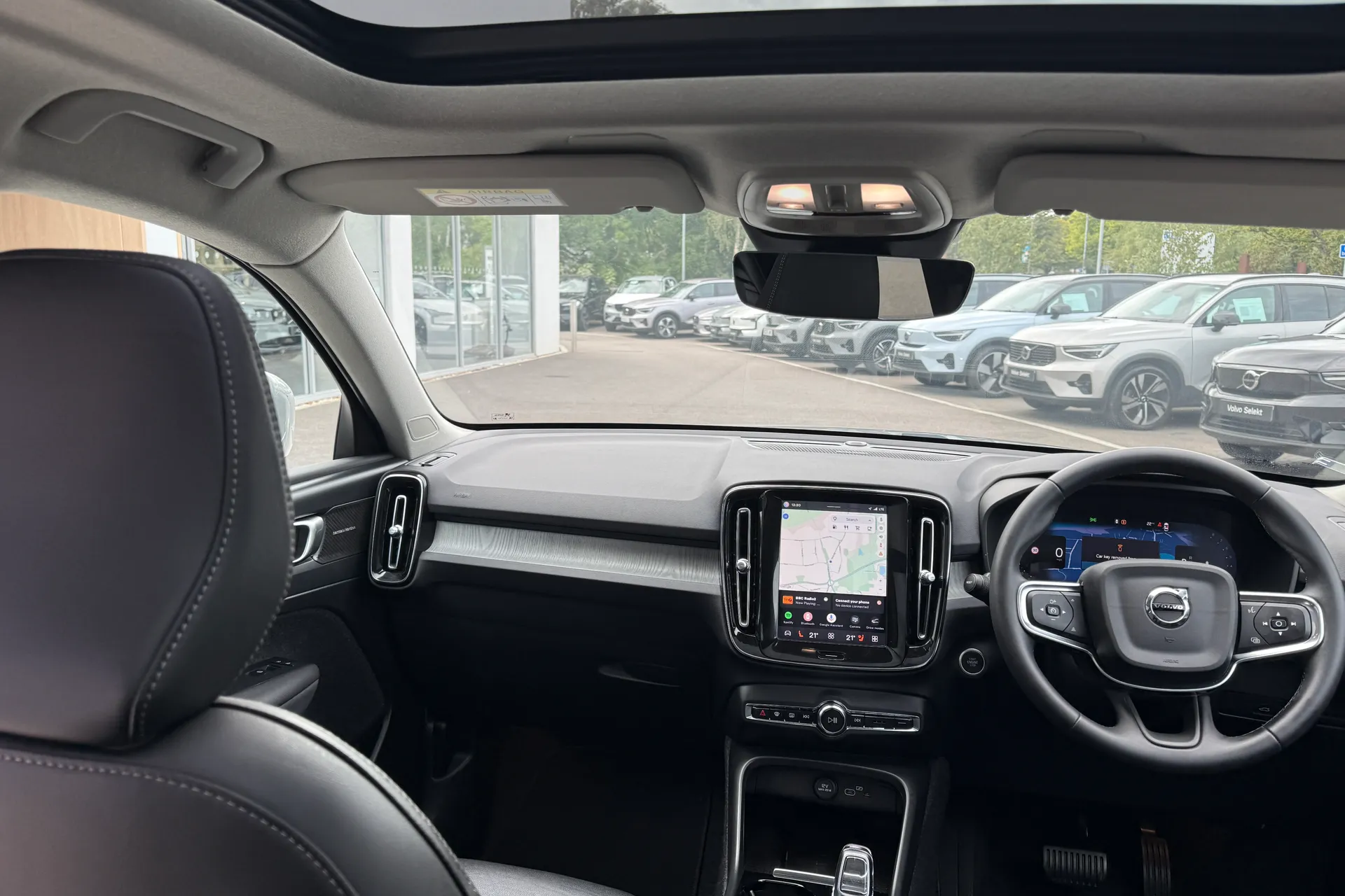 Volvo XC40 thumbnail image number 31