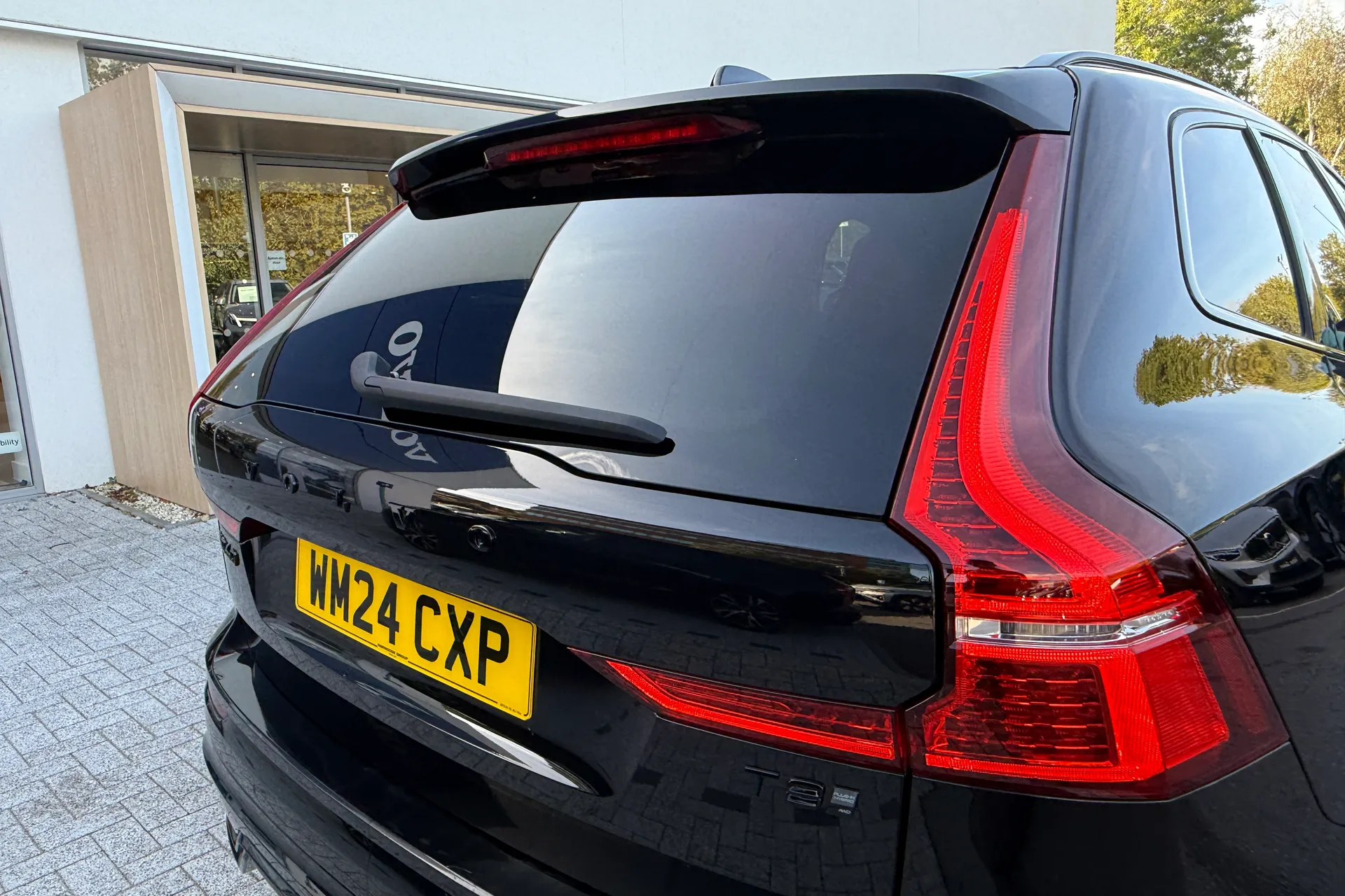 Volvo XC60 thumbnail image number 18