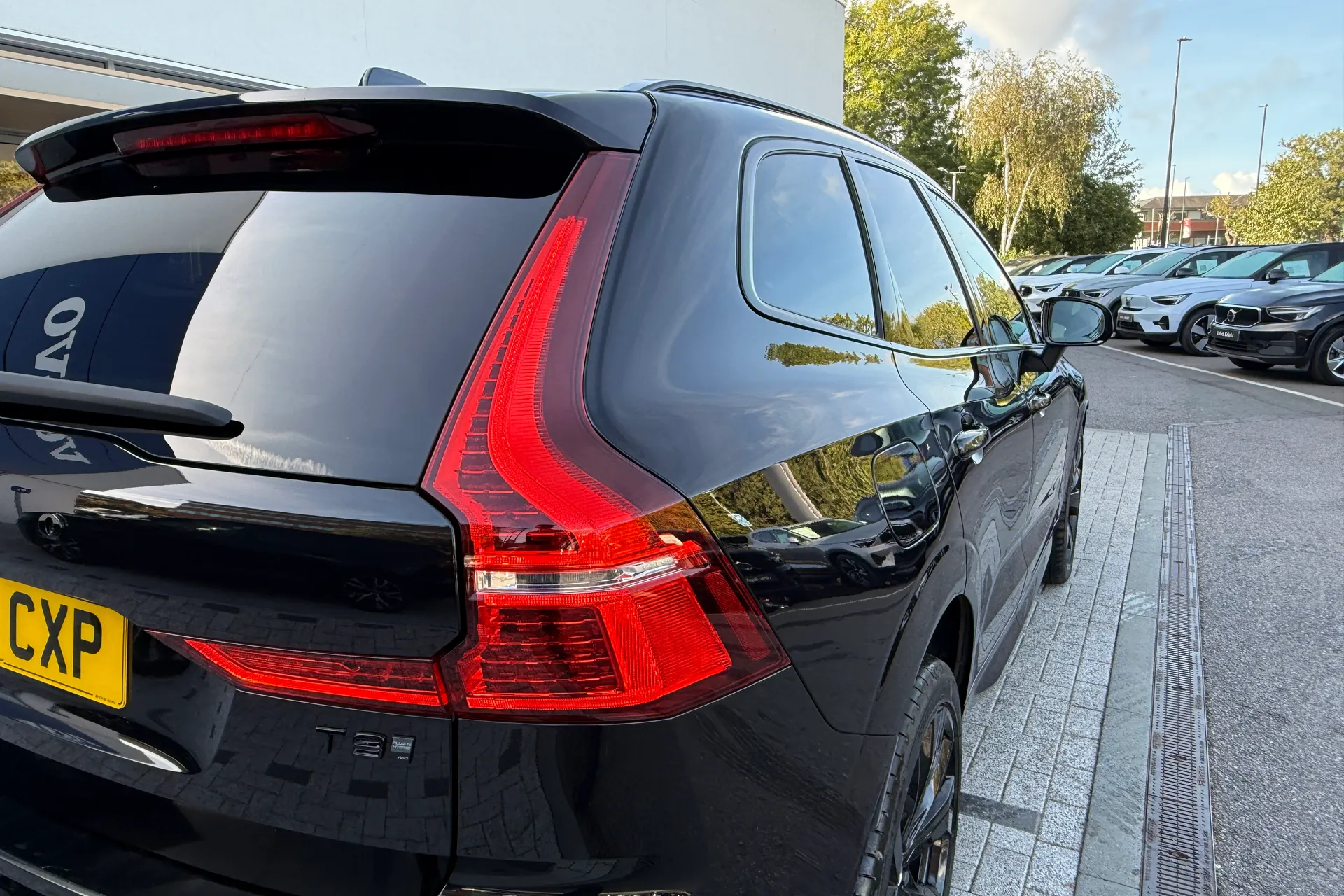 Volvo XC60 thumbnail image number 17