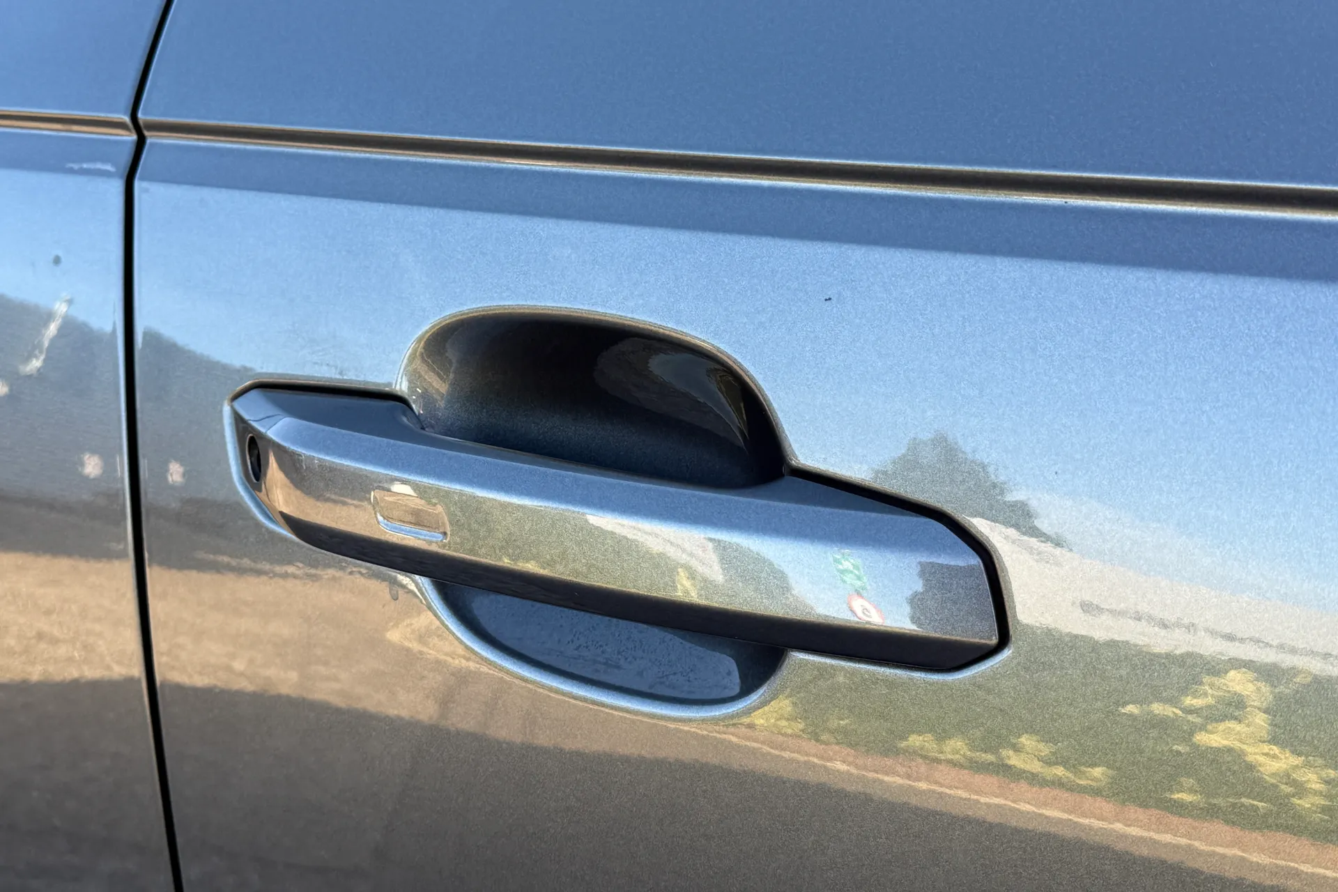 Audi A4 thumbnail image number 50
