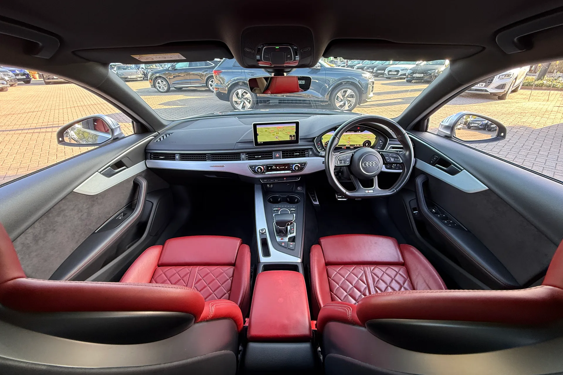 Audi A4 thumbnail image number 3