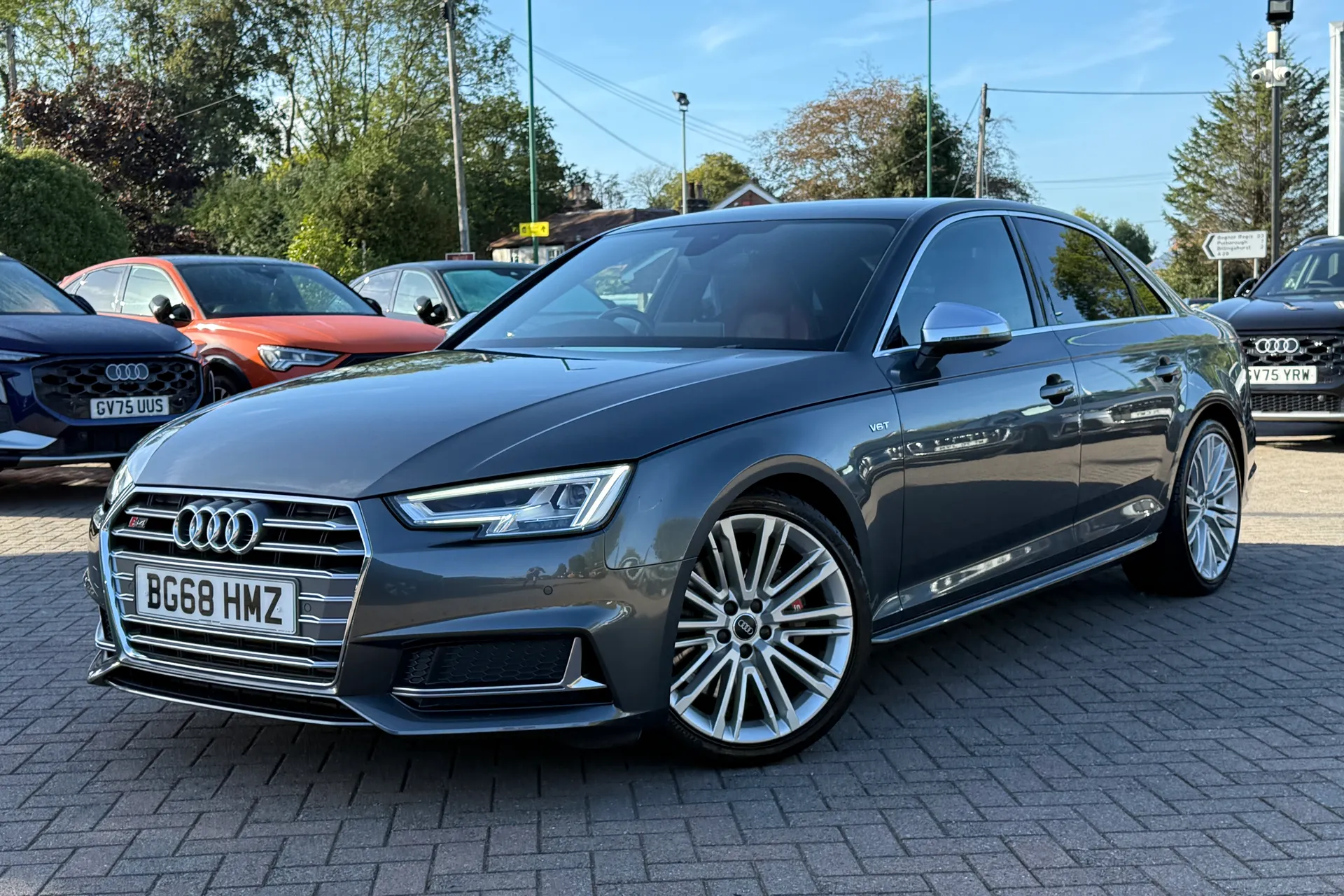 Audi A4 thumbnail image number 24