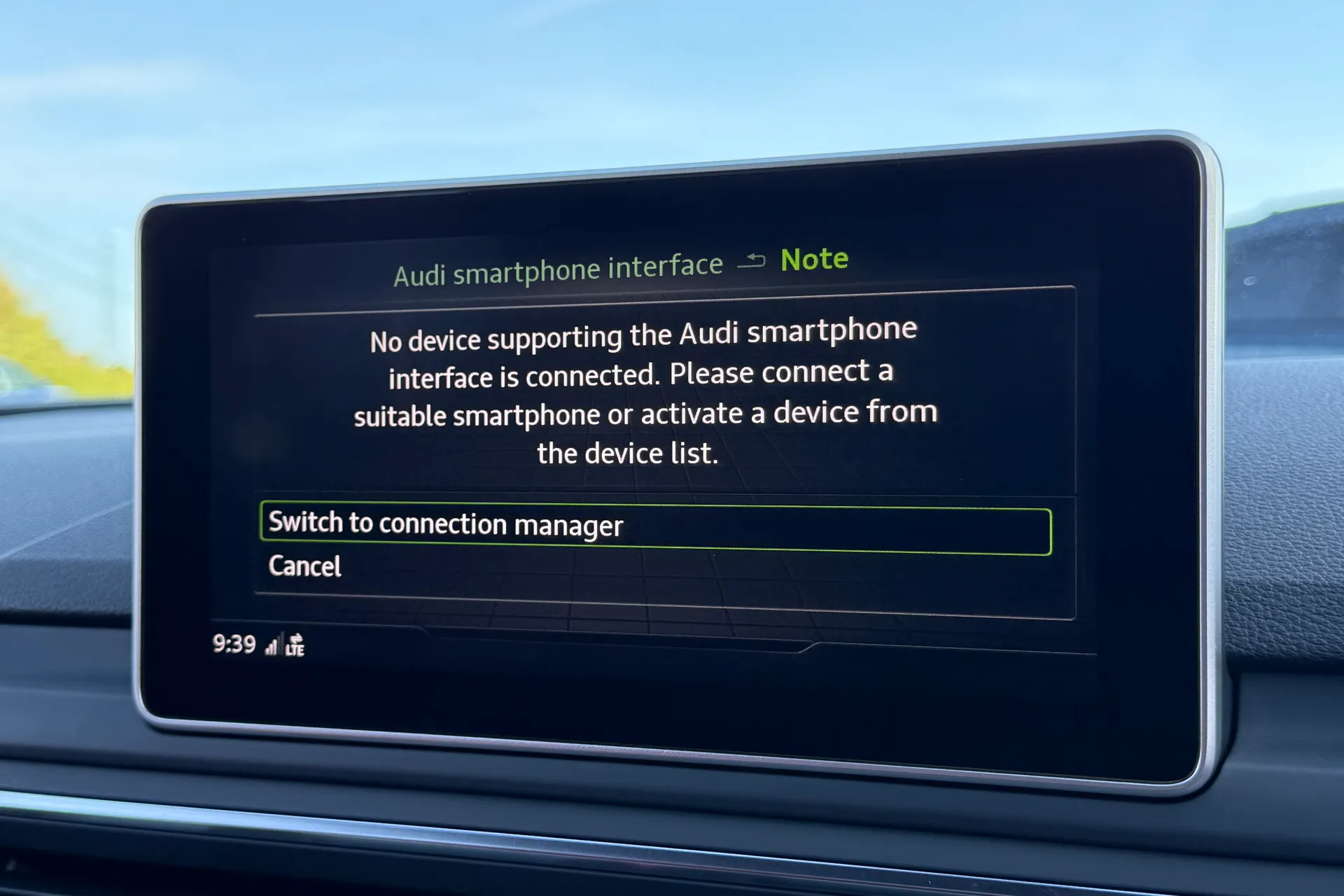 Audi A4 thumbnail image number 11