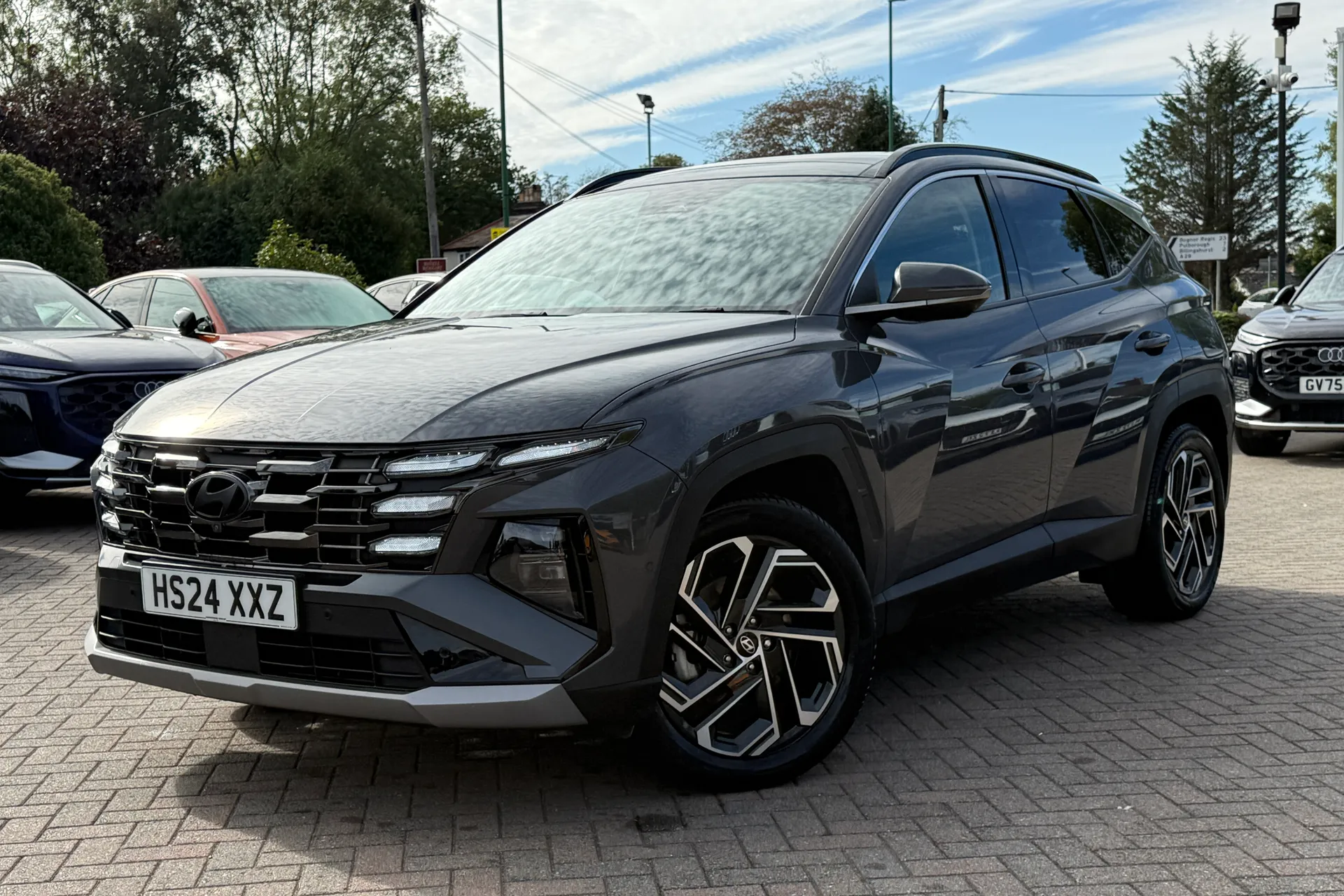 HYUNDAI TUCSON thumbnail image number 32