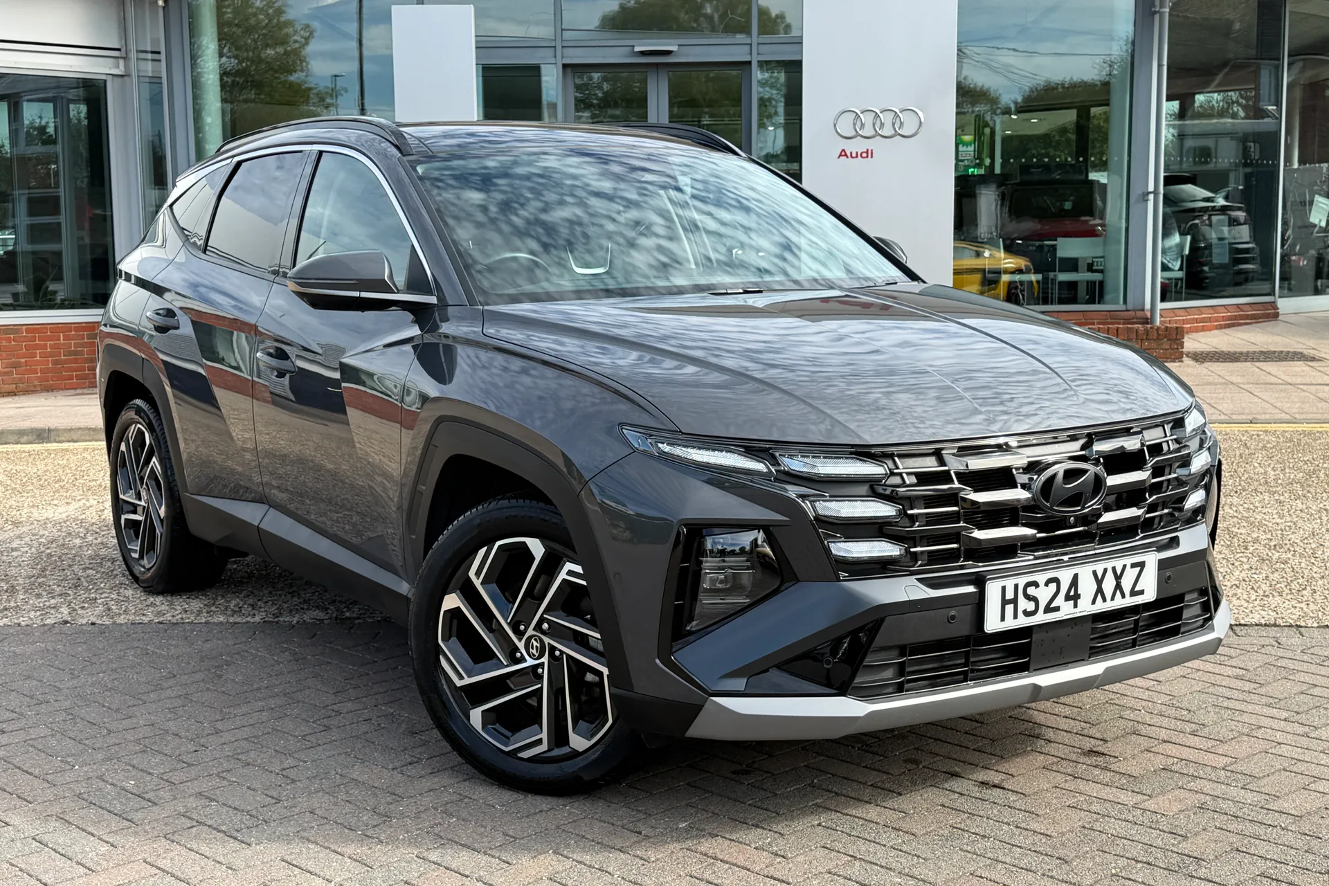 HYUNDAI TUCSON thumbnail image number 30