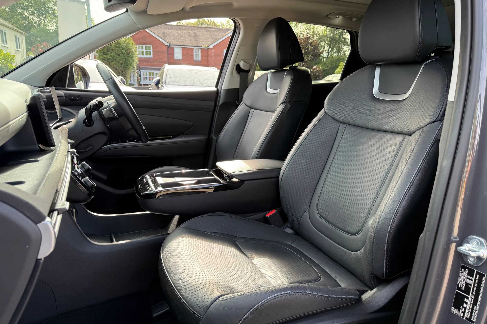 HYUNDAI TUCSON thumbnail image number 36
