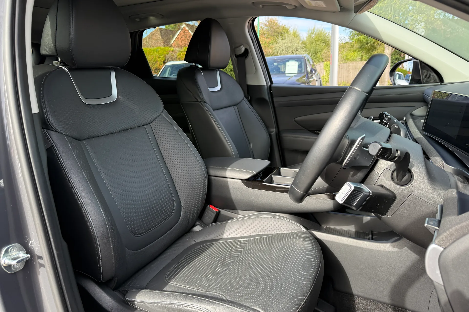 HYUNDAI TUCSON thumbnail image number 33