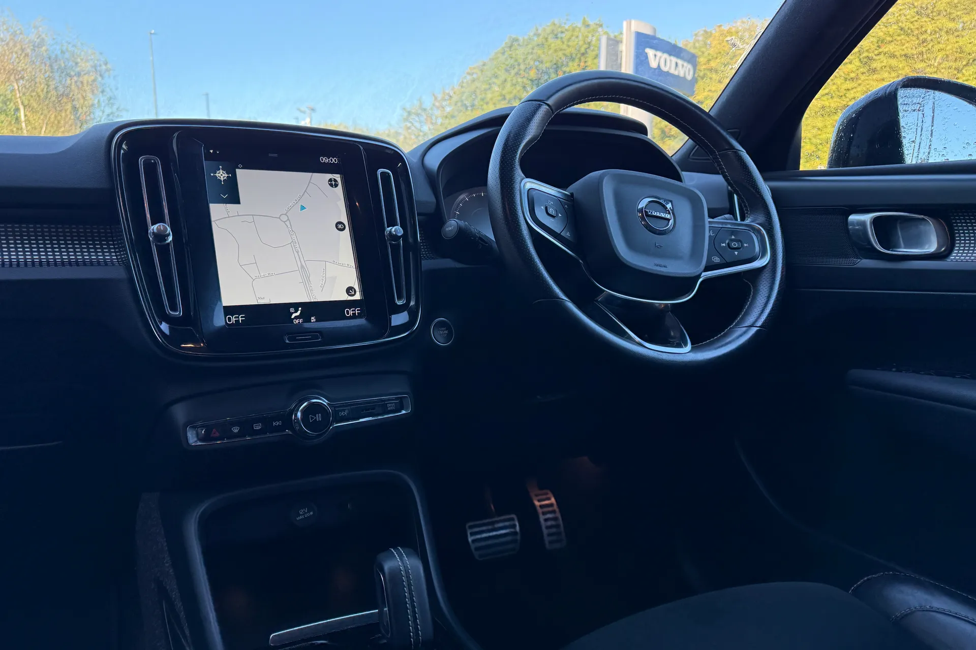 Volvo XC40 thumbnail image number 34