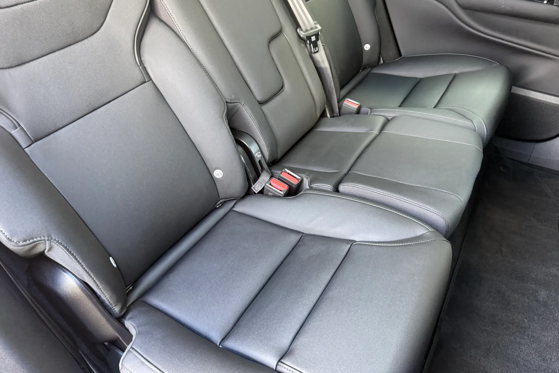 Volvo EX90 thumbnail image number 24