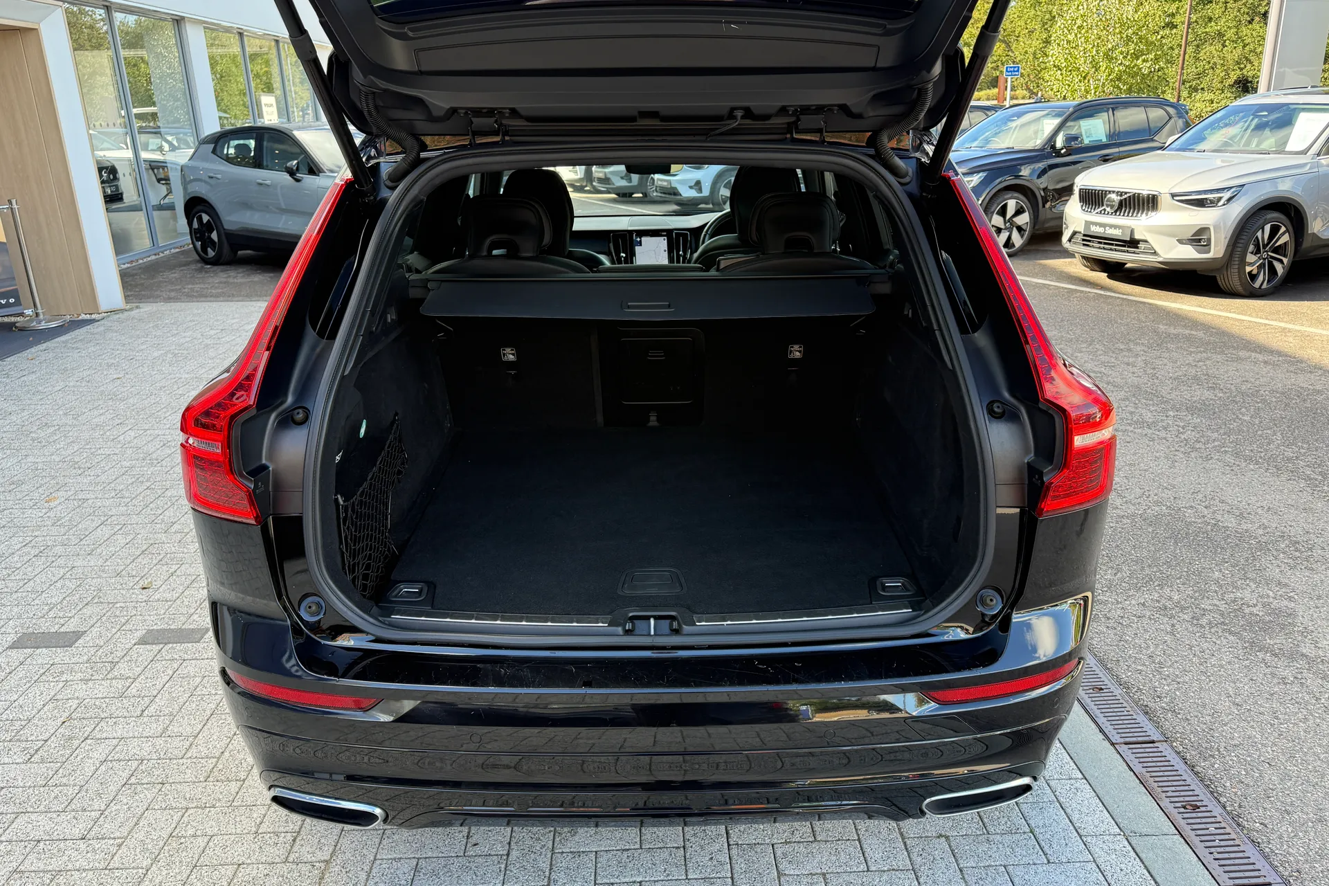 Volvo XC60 thumbnail image number 20
