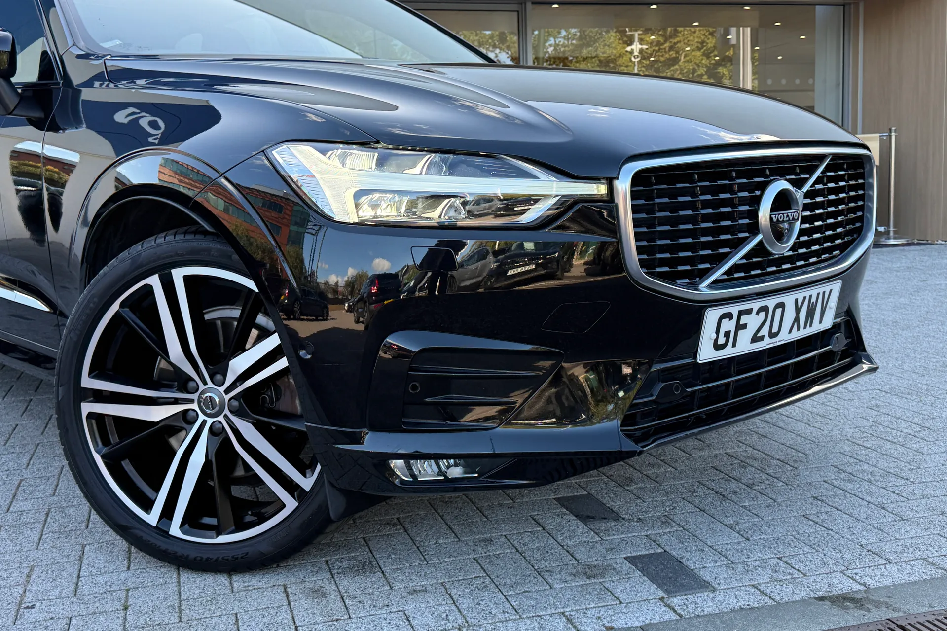 Volvo XC60 thumbnail image number 7
