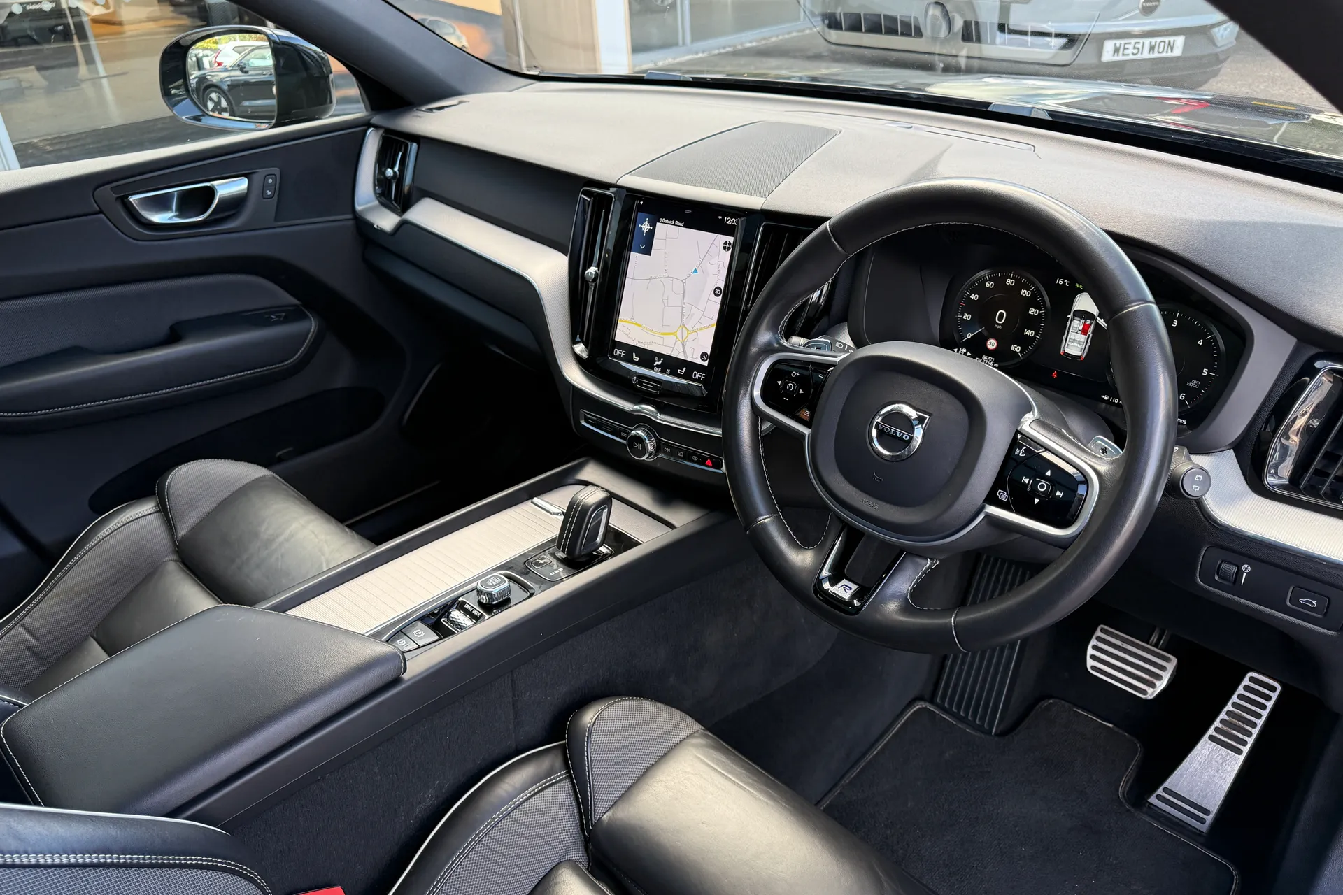 Volvo XC60 thumbnail image number 6