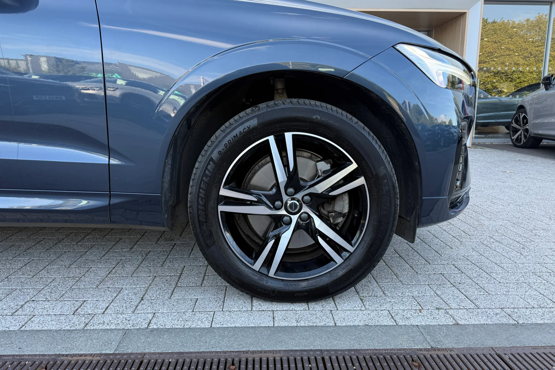 Volvo XC60 thumbnail image number 14