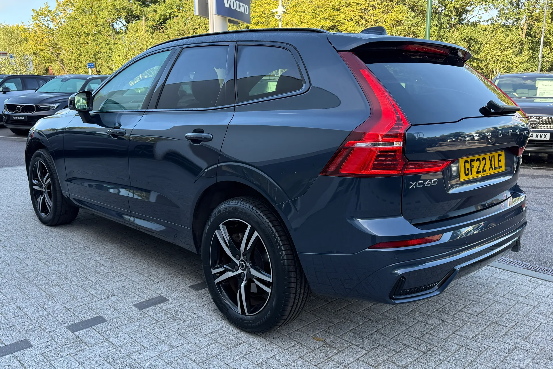 Volvo XC60 thumbnail image number 10