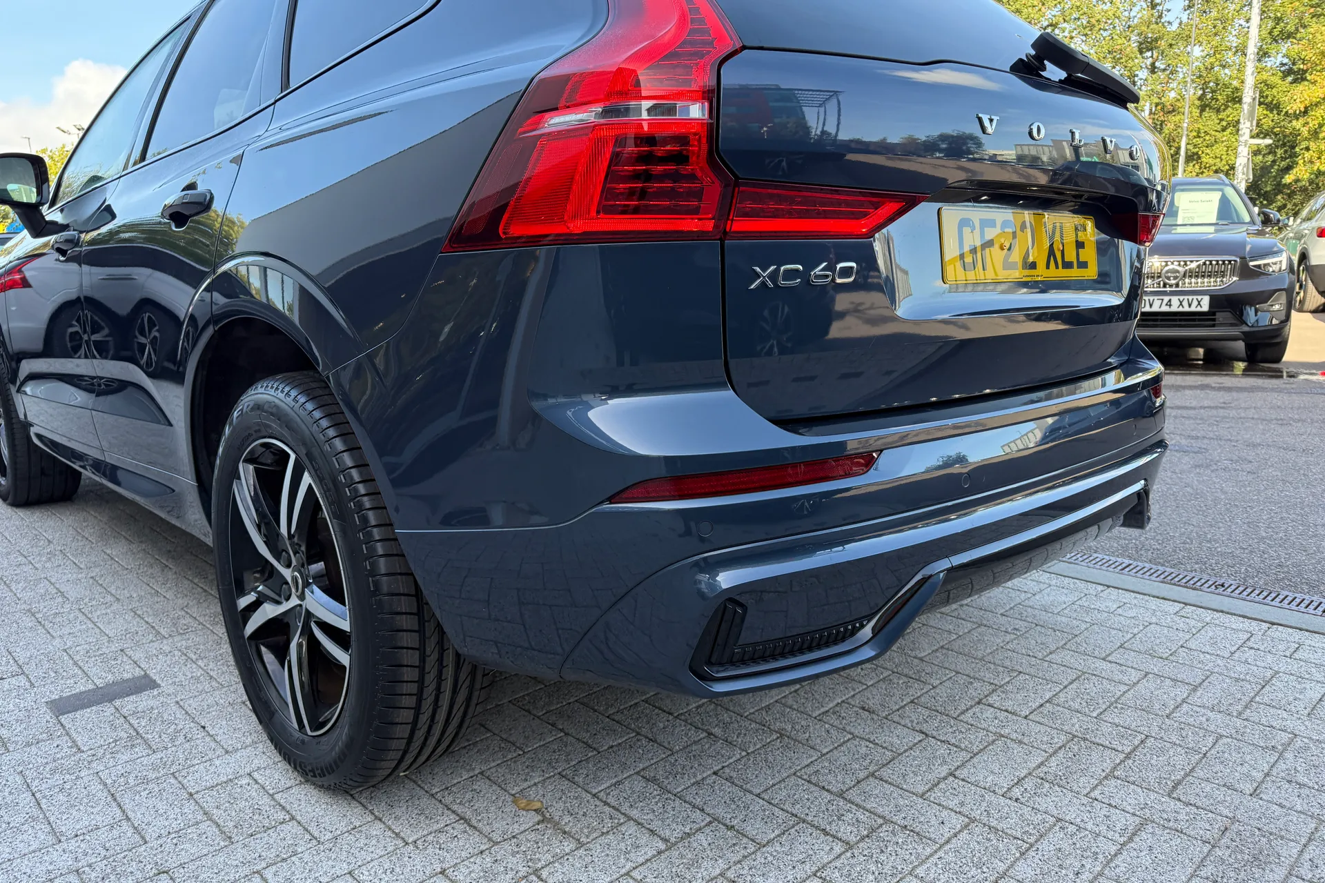 Volvo XC60 thumbnail image number 19