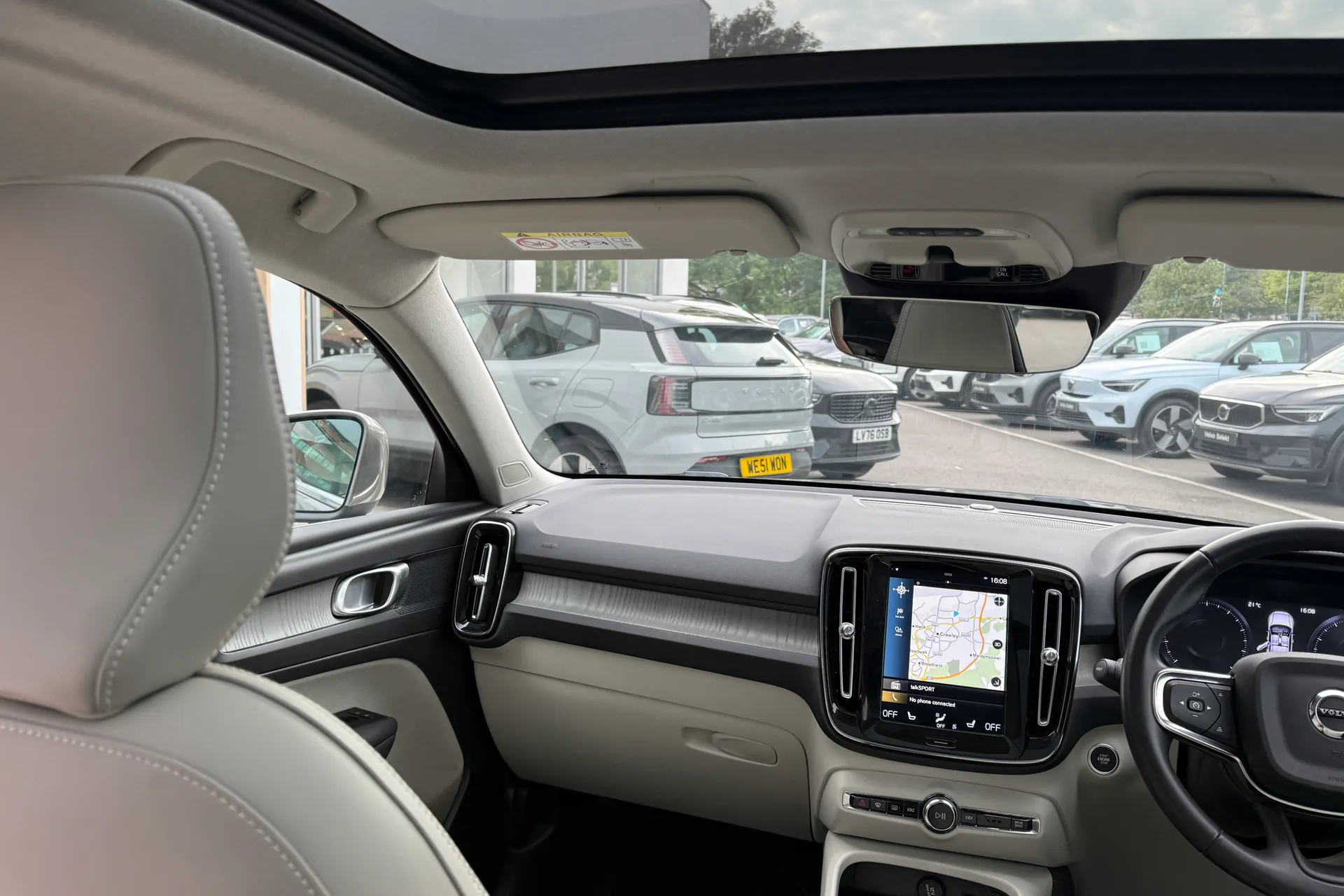 Volvo XC40 thumbnail image number 31