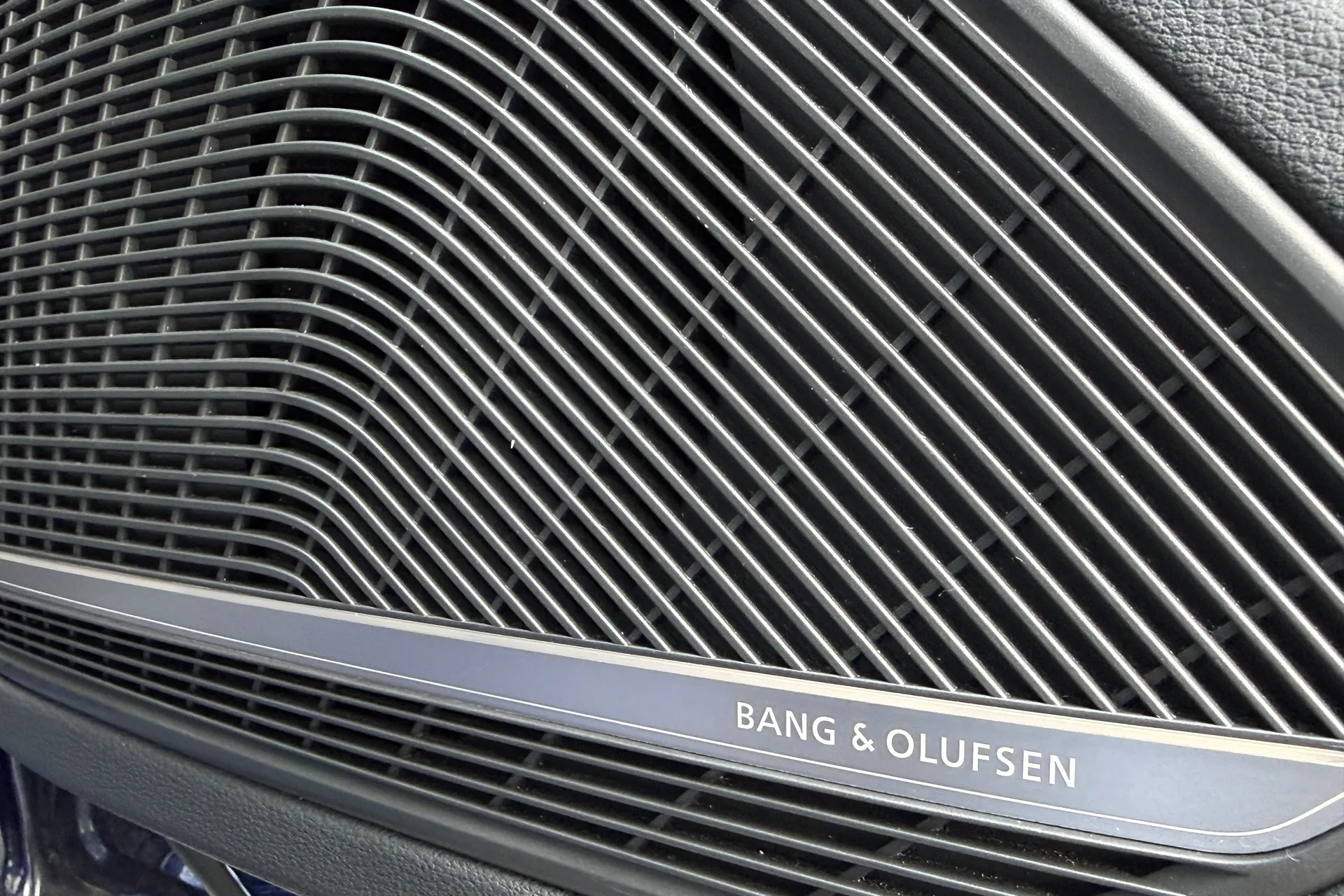Audi RS4 thumbnail image number 39