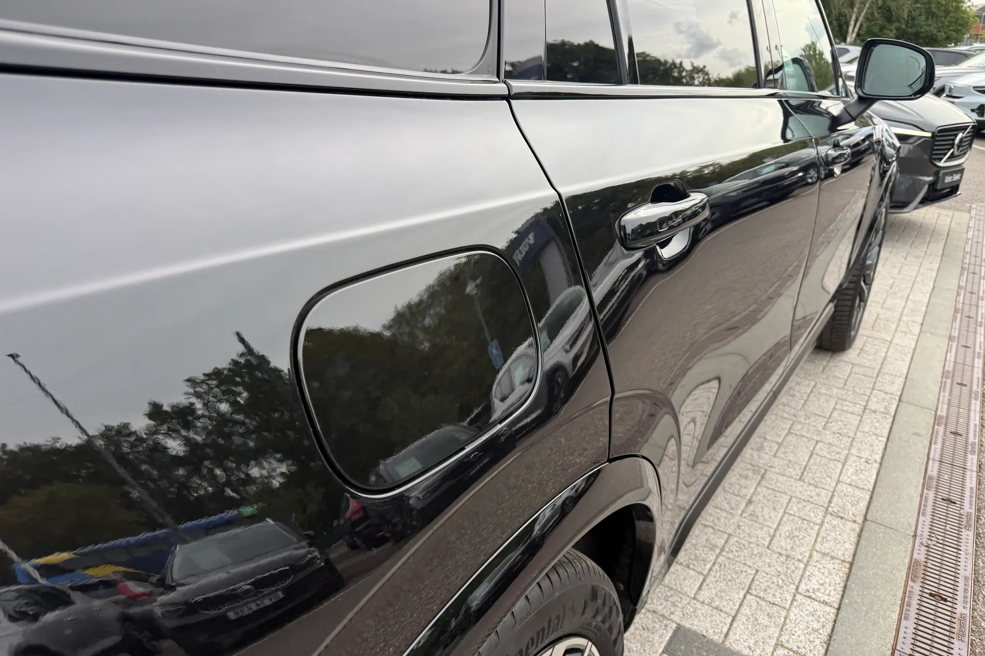 Volvo XC90 thumbnail image number 19