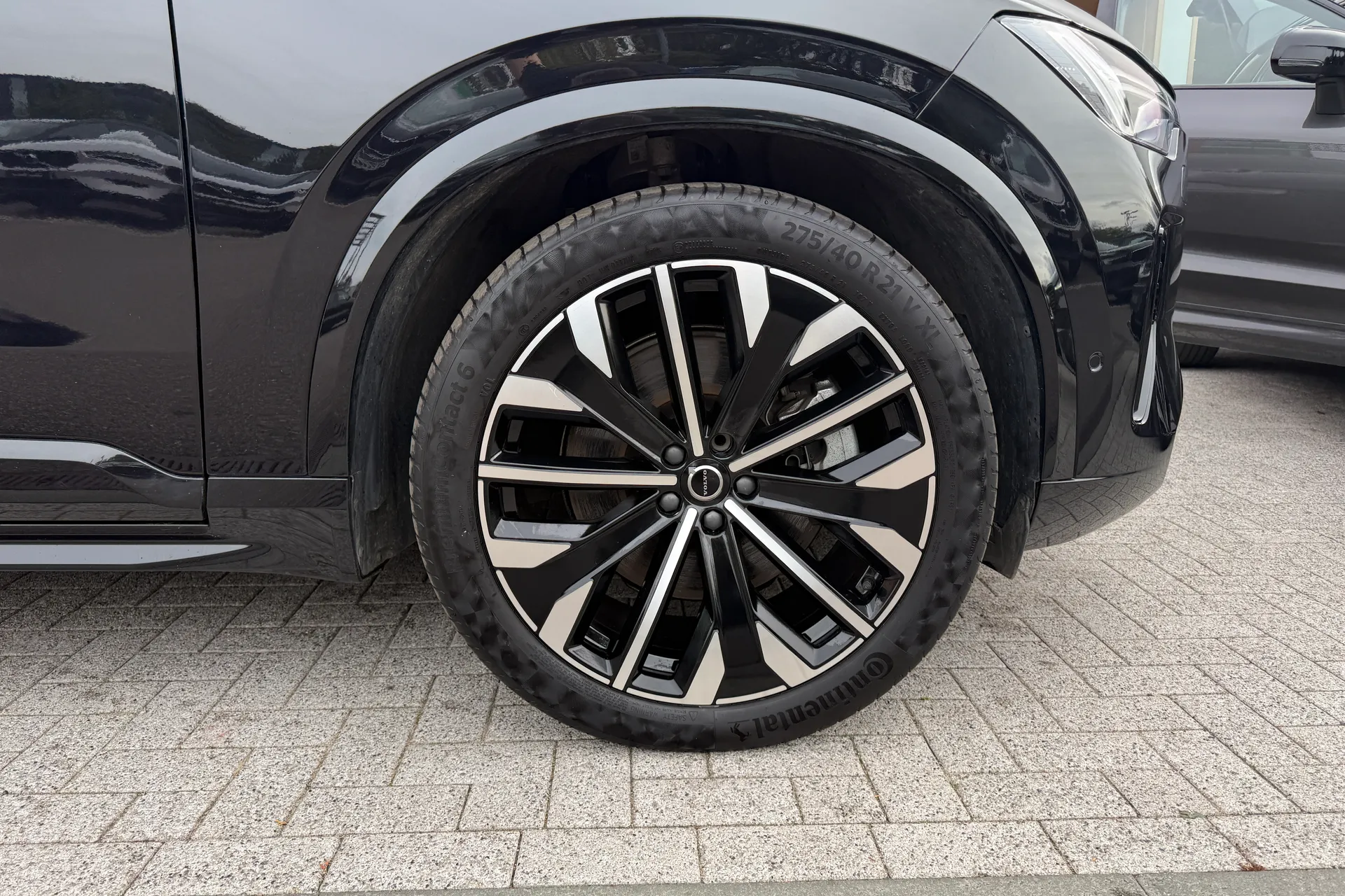 Volvo XC90 thumbnail image number 17
