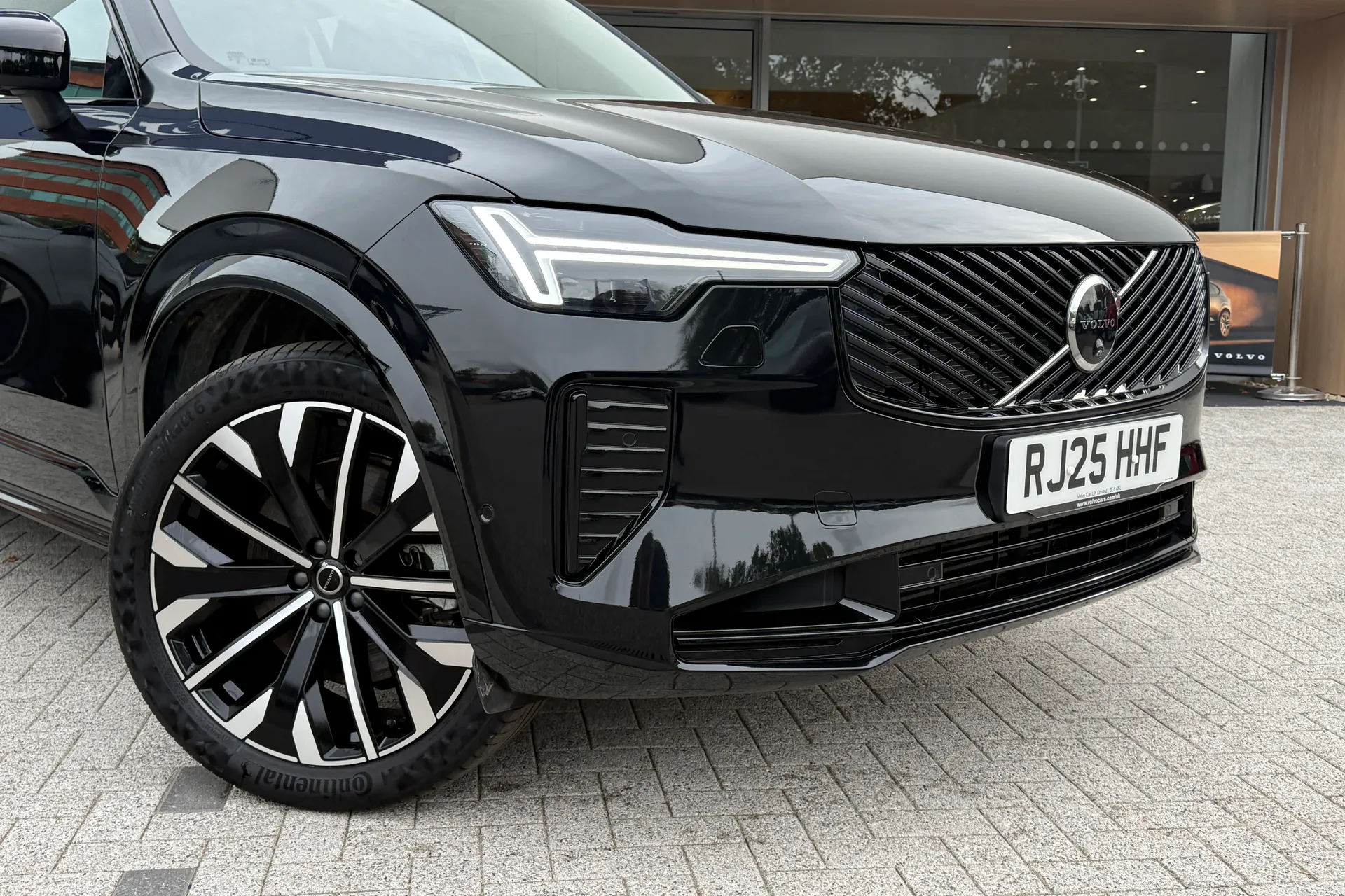 Volvo XC90 thumbnail image number 9