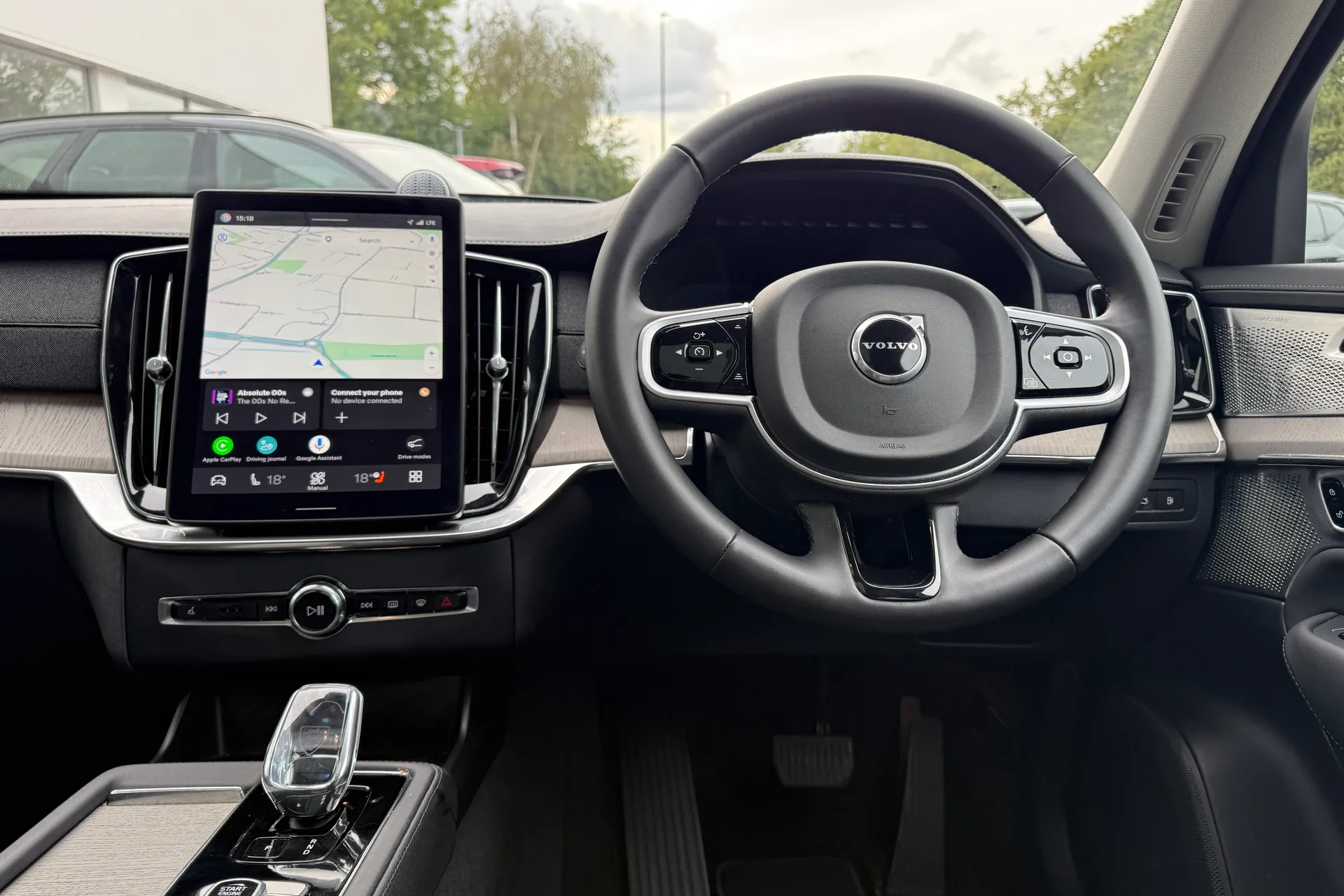 Volvo XC90 thumbnail image number 35