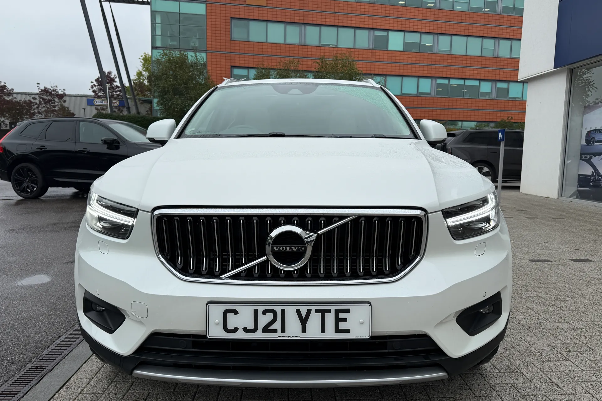 Volvo XC40 thumbnail image number 13