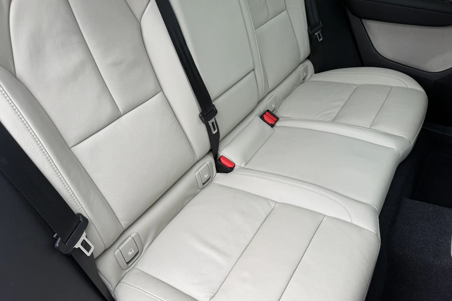 Volvo XC40 thumbnail image number 25