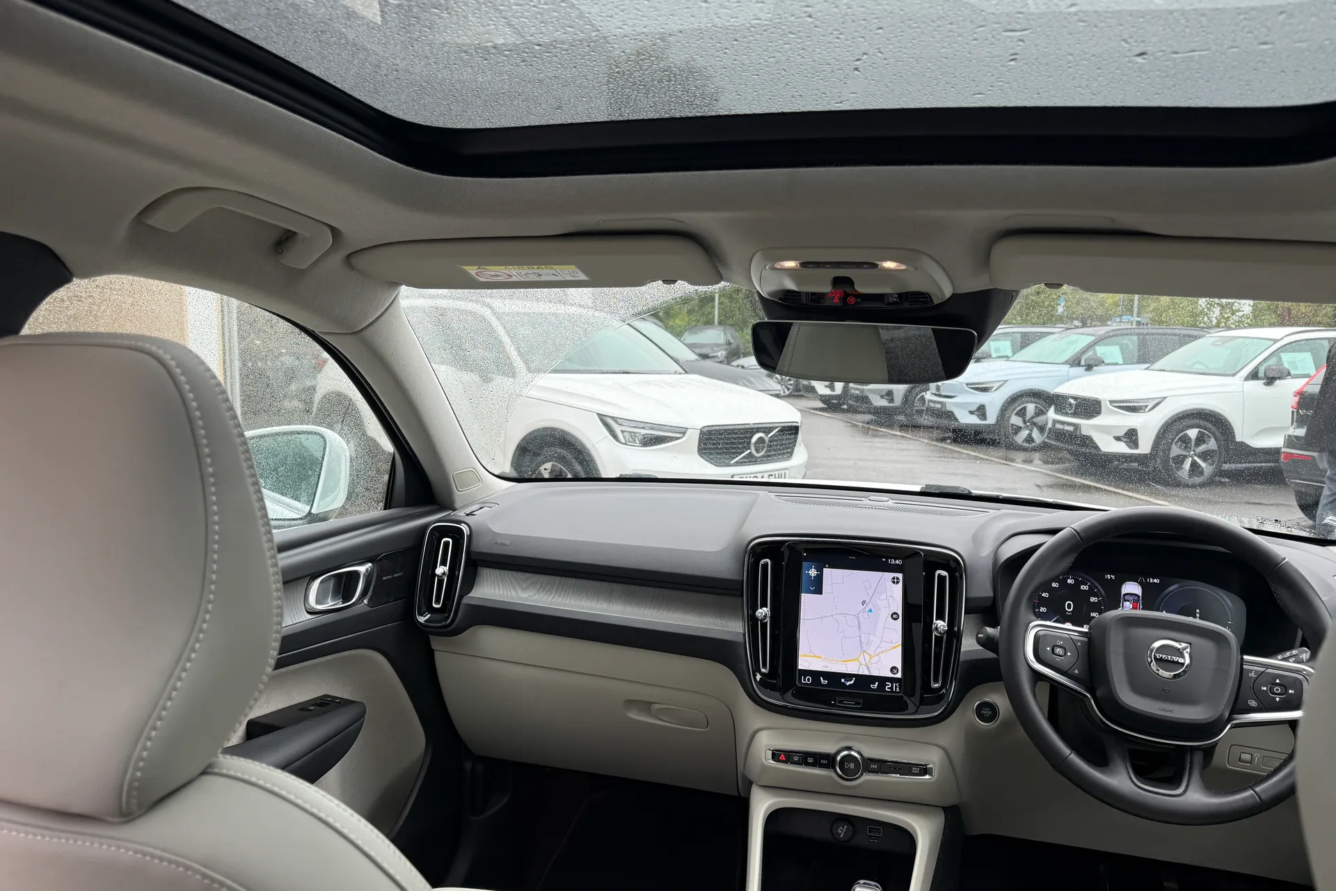 Volvo XC40 thumbnail image number 31