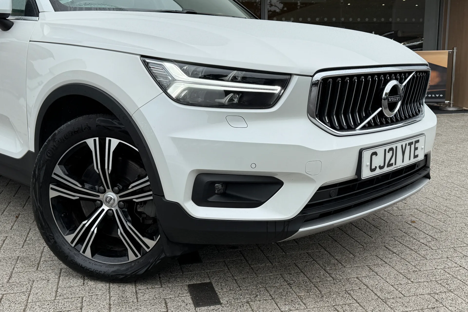 Volvo XC40 thumbnail image number 7