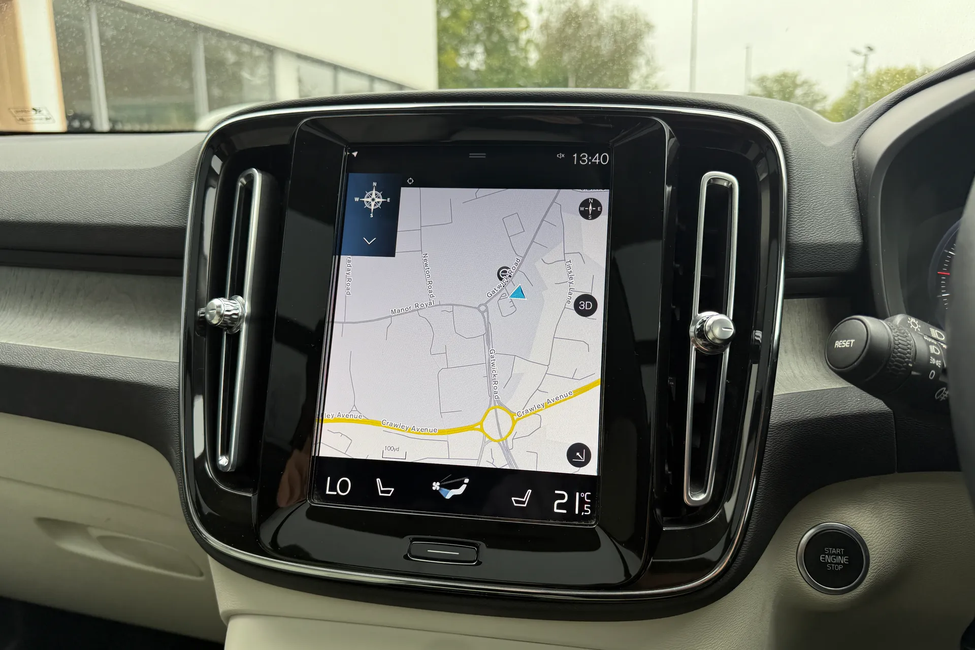 Volvo XC40 thumbnail image number 5