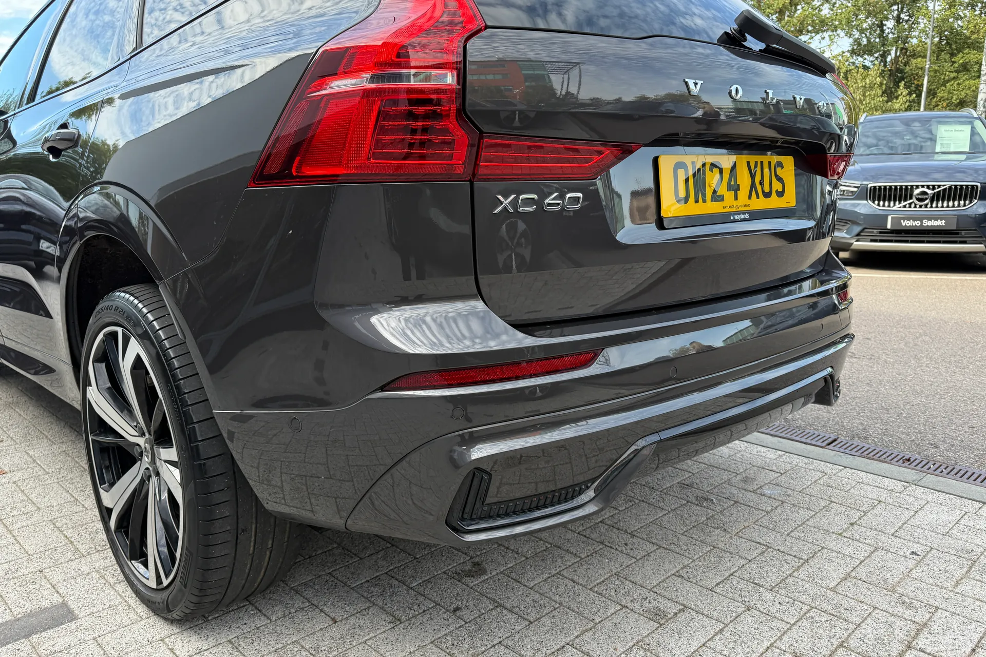 Volvo XC60 thumbnail image number 19