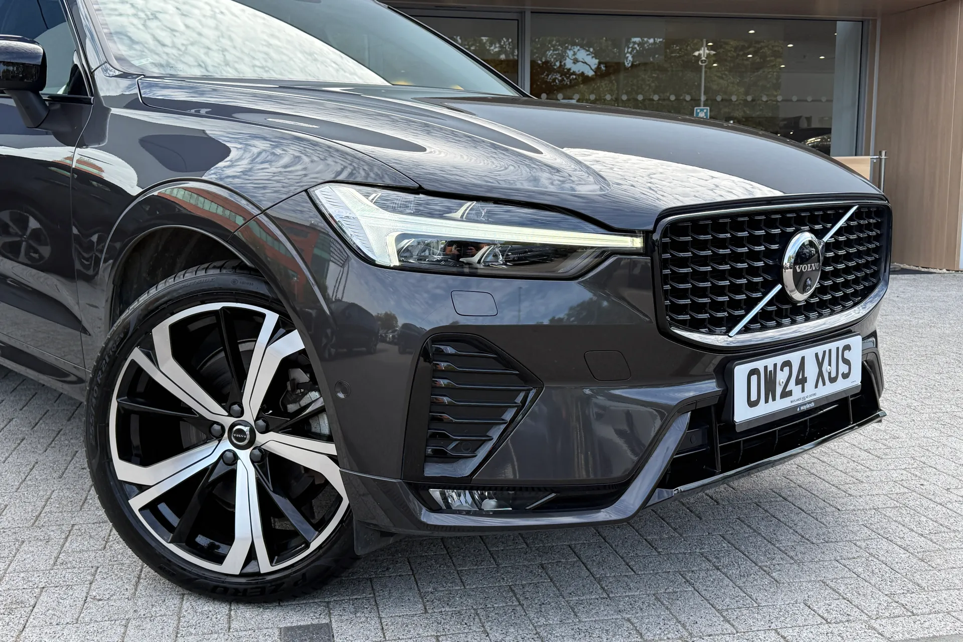 Volvo XC60 thumbnail image number 7