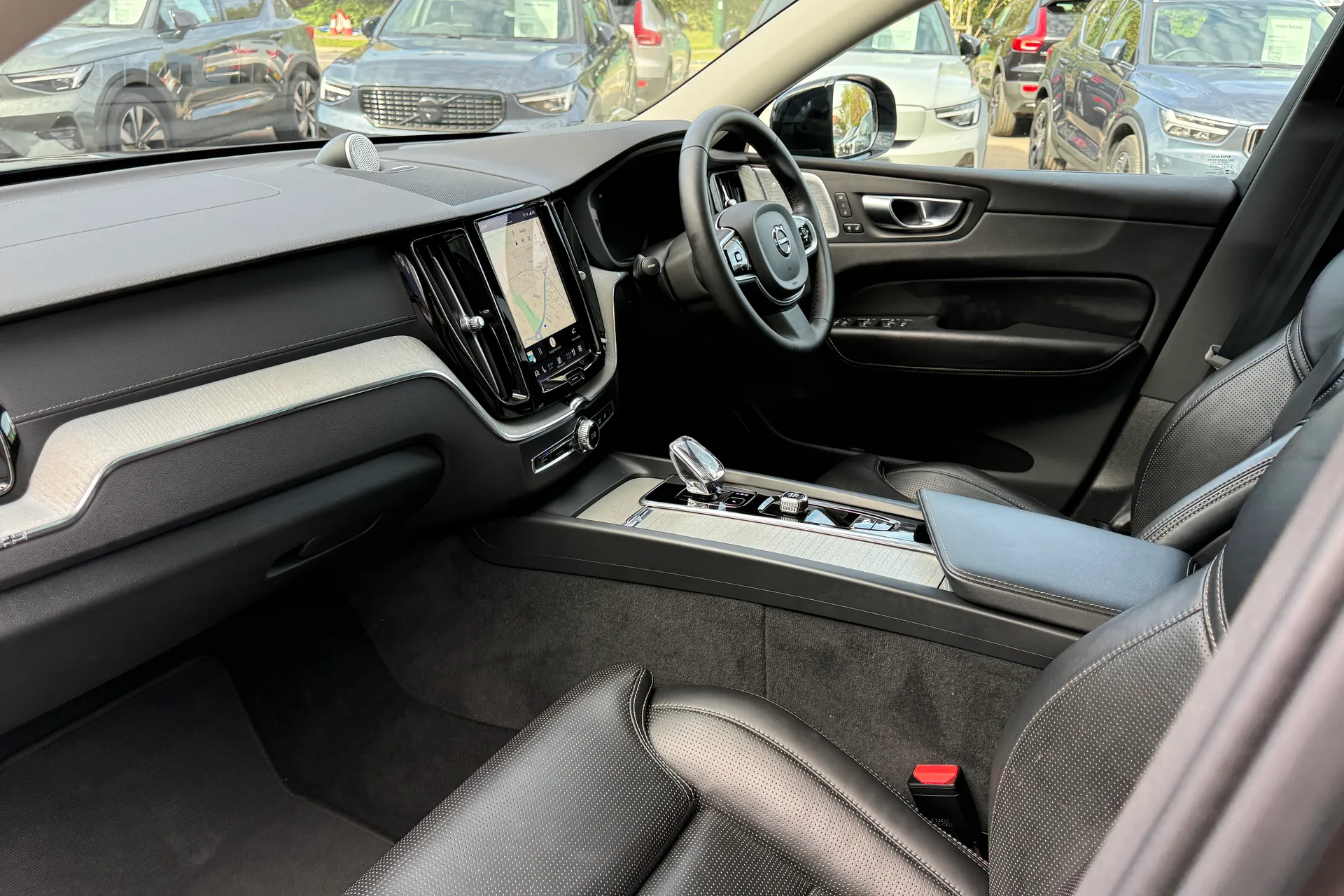 Volvo XC60 thumbnail image number 27