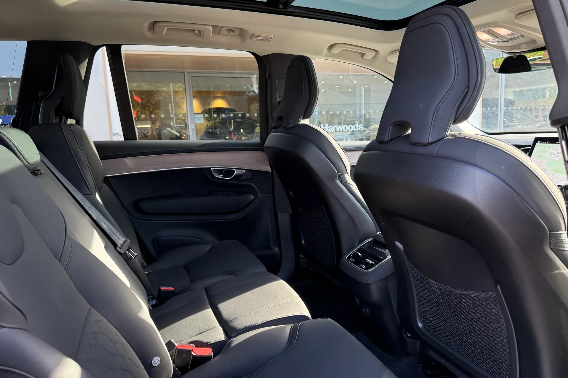 Volvo XC90 thumbnail image number 26