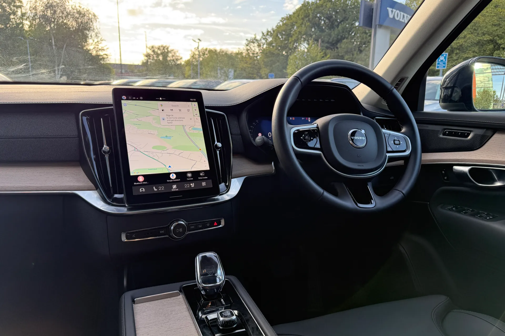 Volvo XC90 thumbnail image number 37