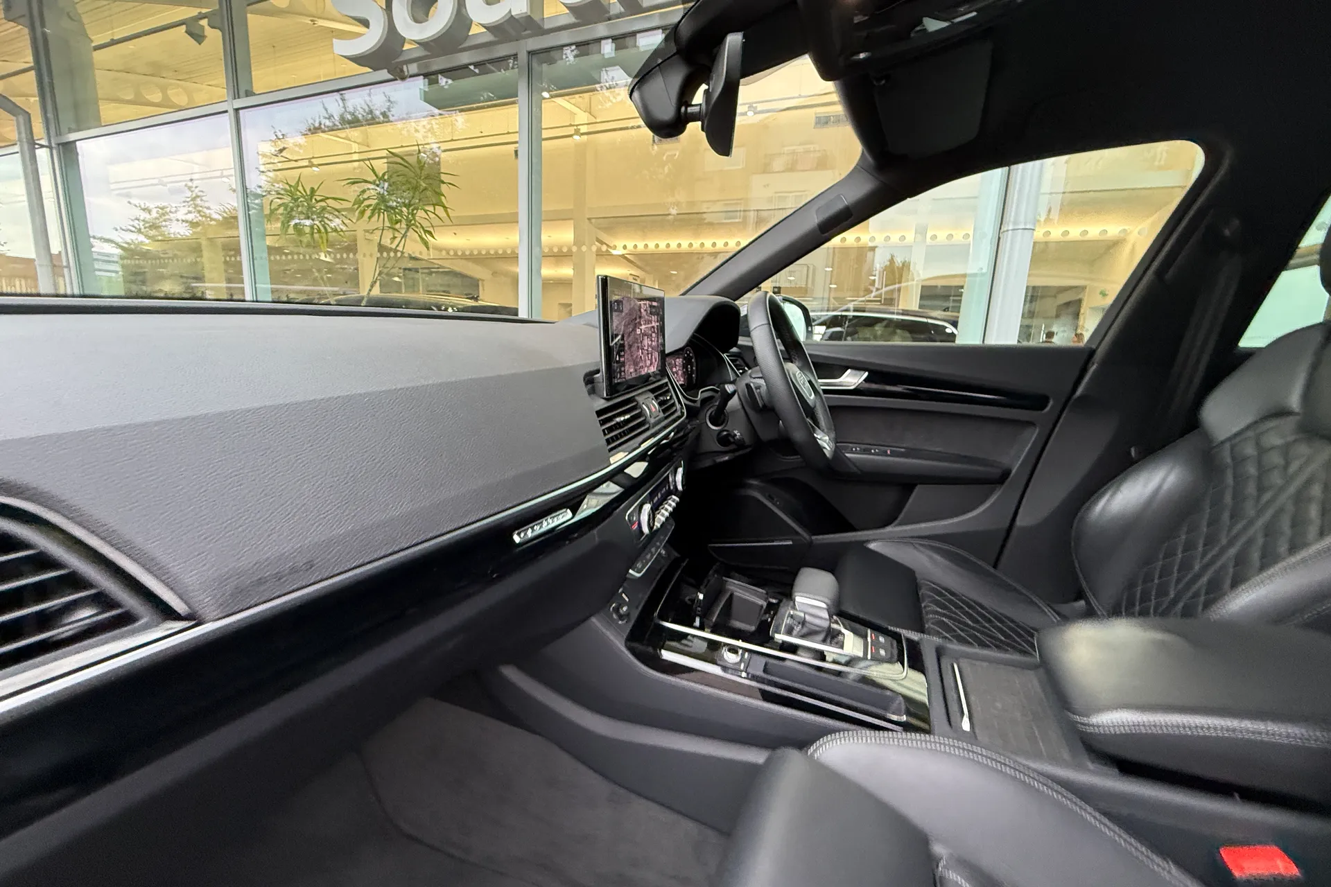 Audi Q5 thumbnail image number 49